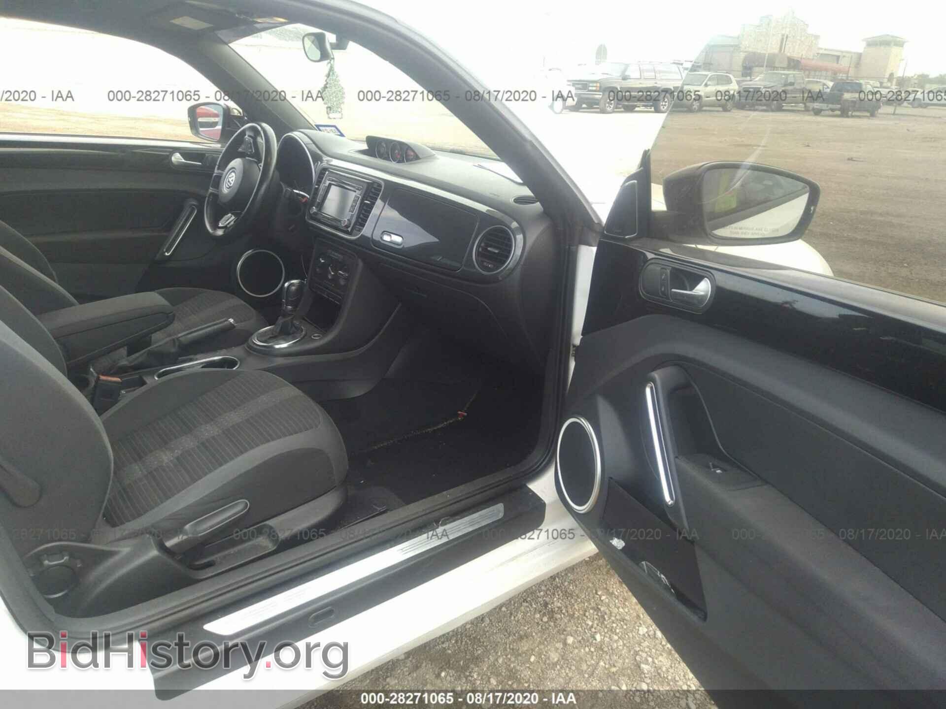 2012 VOLKSWAGEN BEETLE - VIN: 3VWV67AT6CM652027 - Фото 5