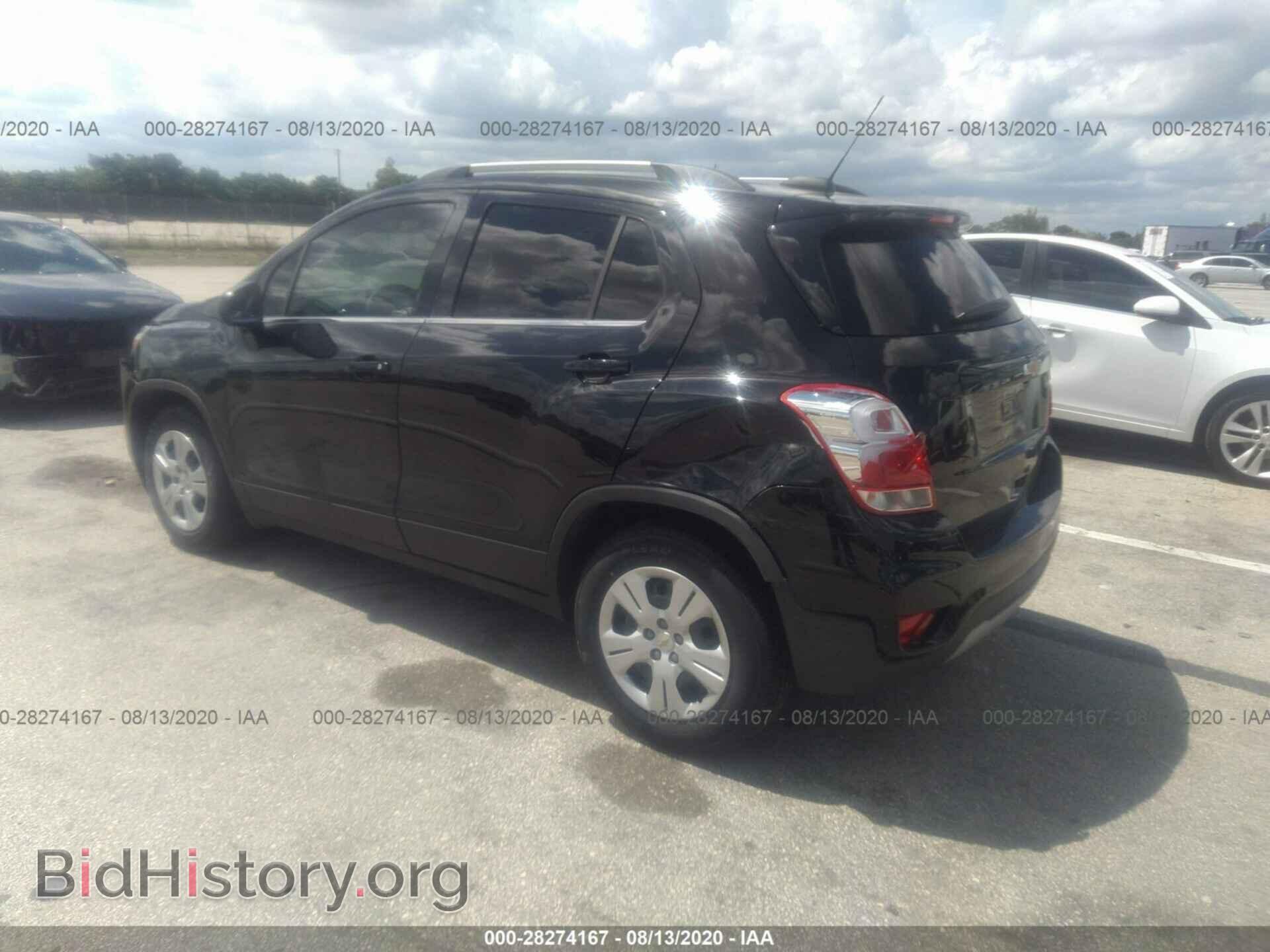 2019 CHEVROLET TRAX - VIN: 3GNCJLSB6KL397592 - Photo 2