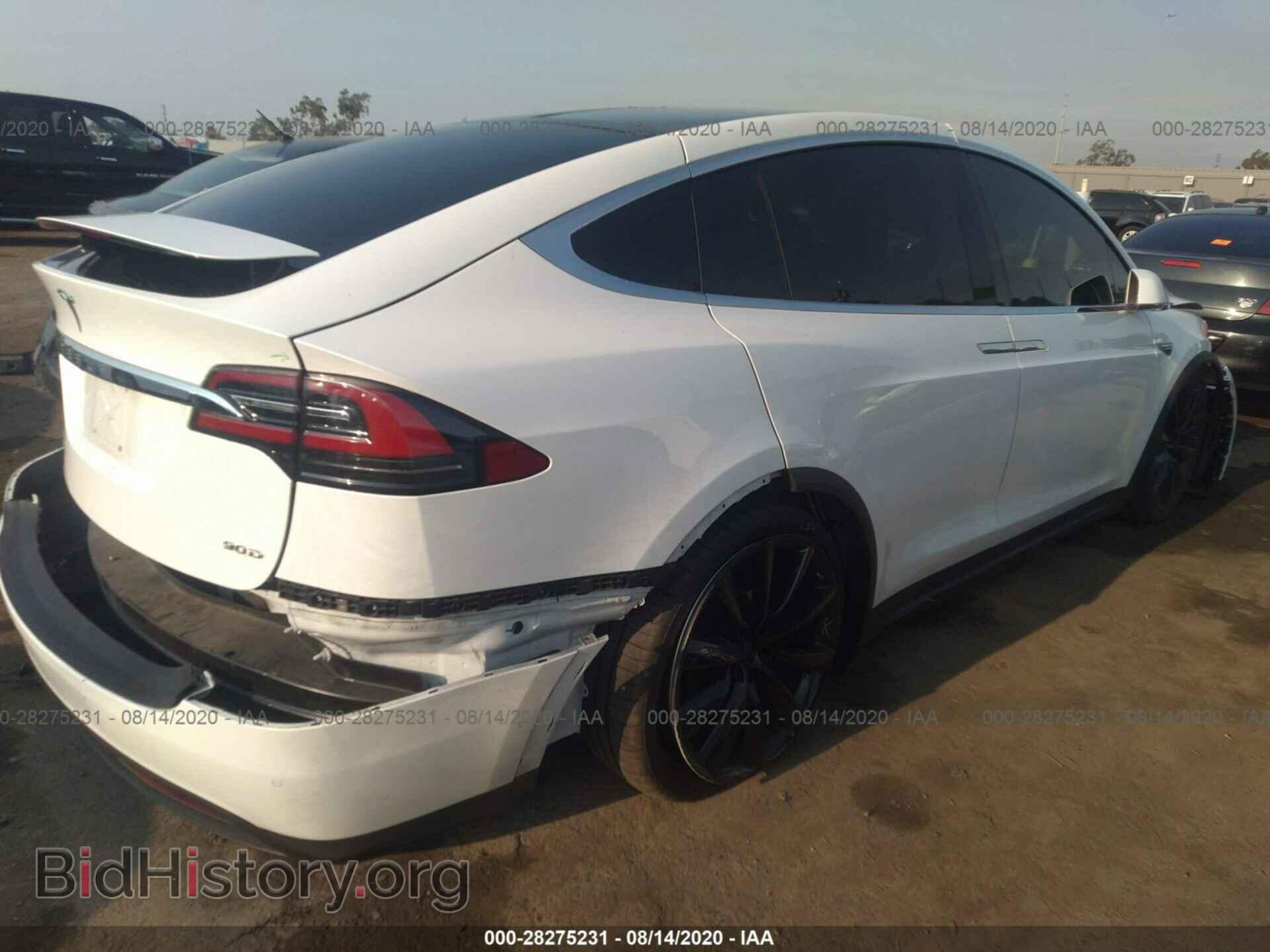 2016 TESLA MODEL X - VIN: 5YJXCBE20GF015542 - Photo 4