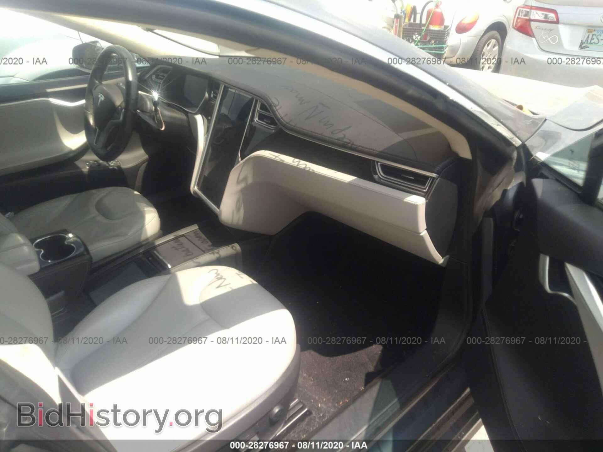 2014 TESLA MODEL S - VIN: 5YJSA1S10EFP40268 - Фото 5