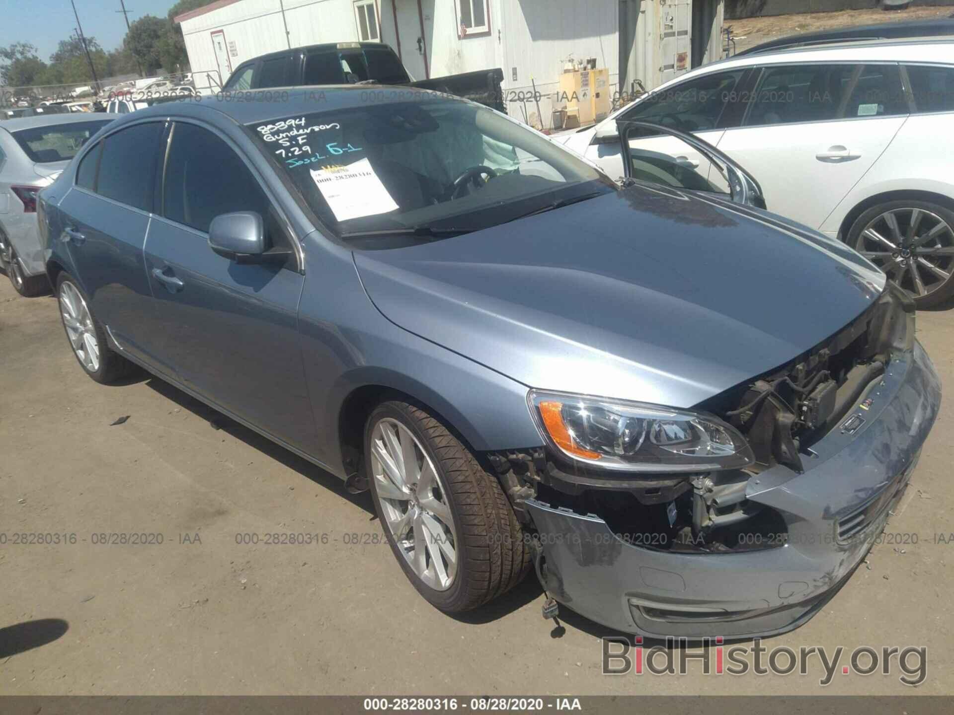 Photo LYV402HM6JB166547 - VOLVO S60 2018