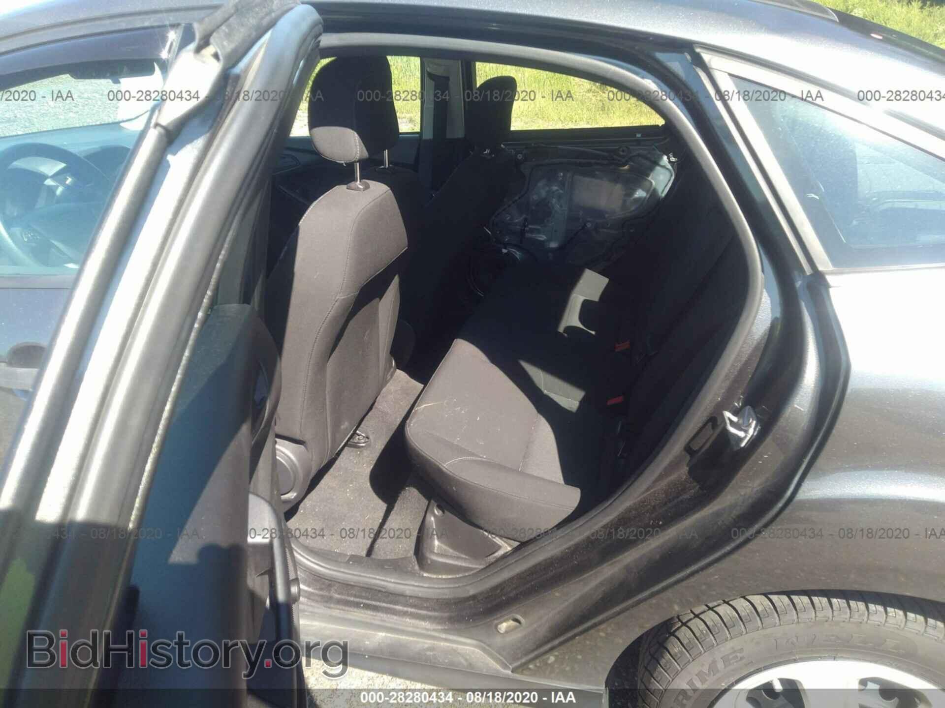 2015 FORD FOCUS - VIN: 1FADP3E21FL339310 - Photo 8
