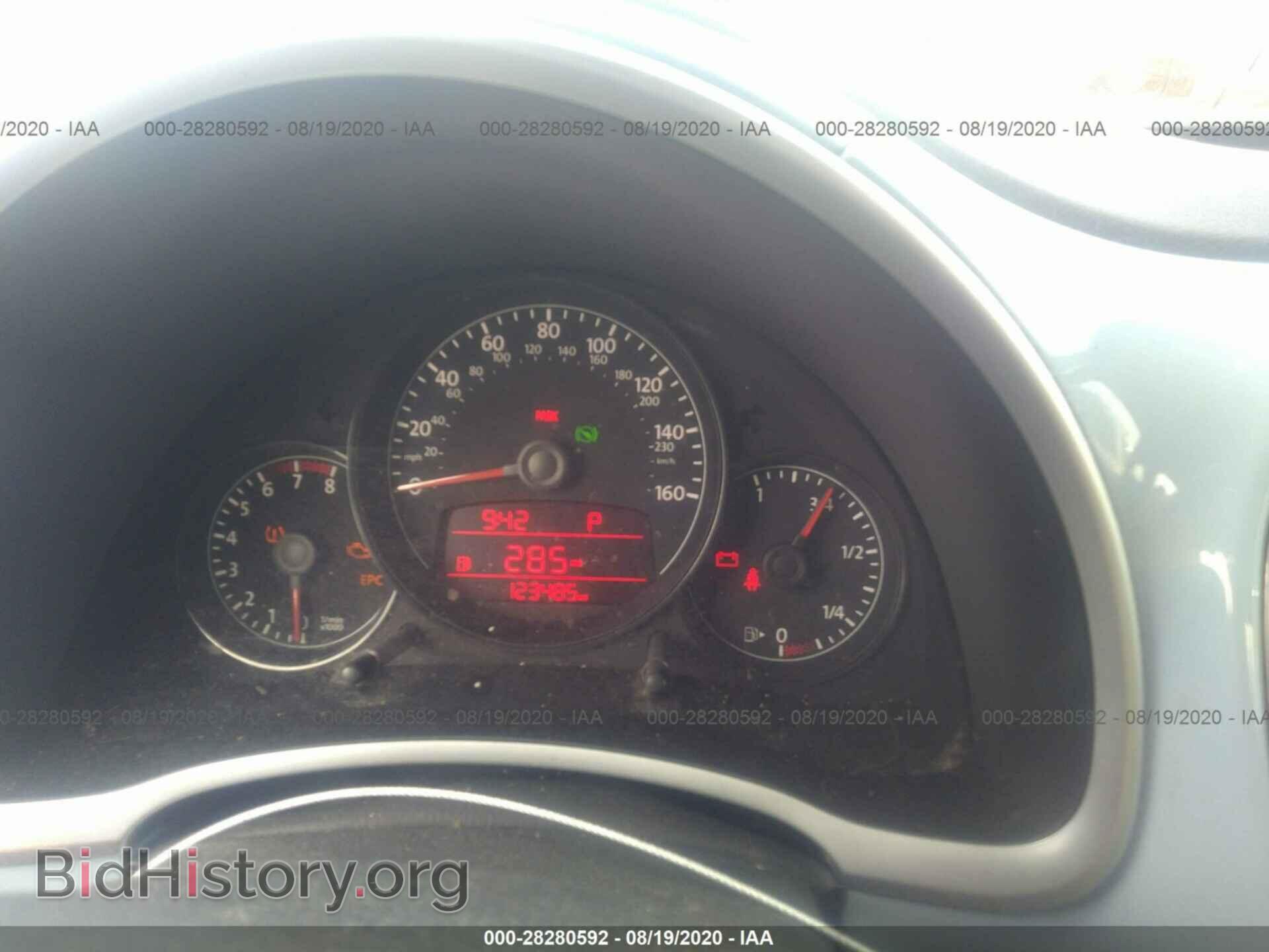 2012 VOLKSWAGEN BEETLE - VIN: 3VWJP7AT2CM612507 - Фото 7
