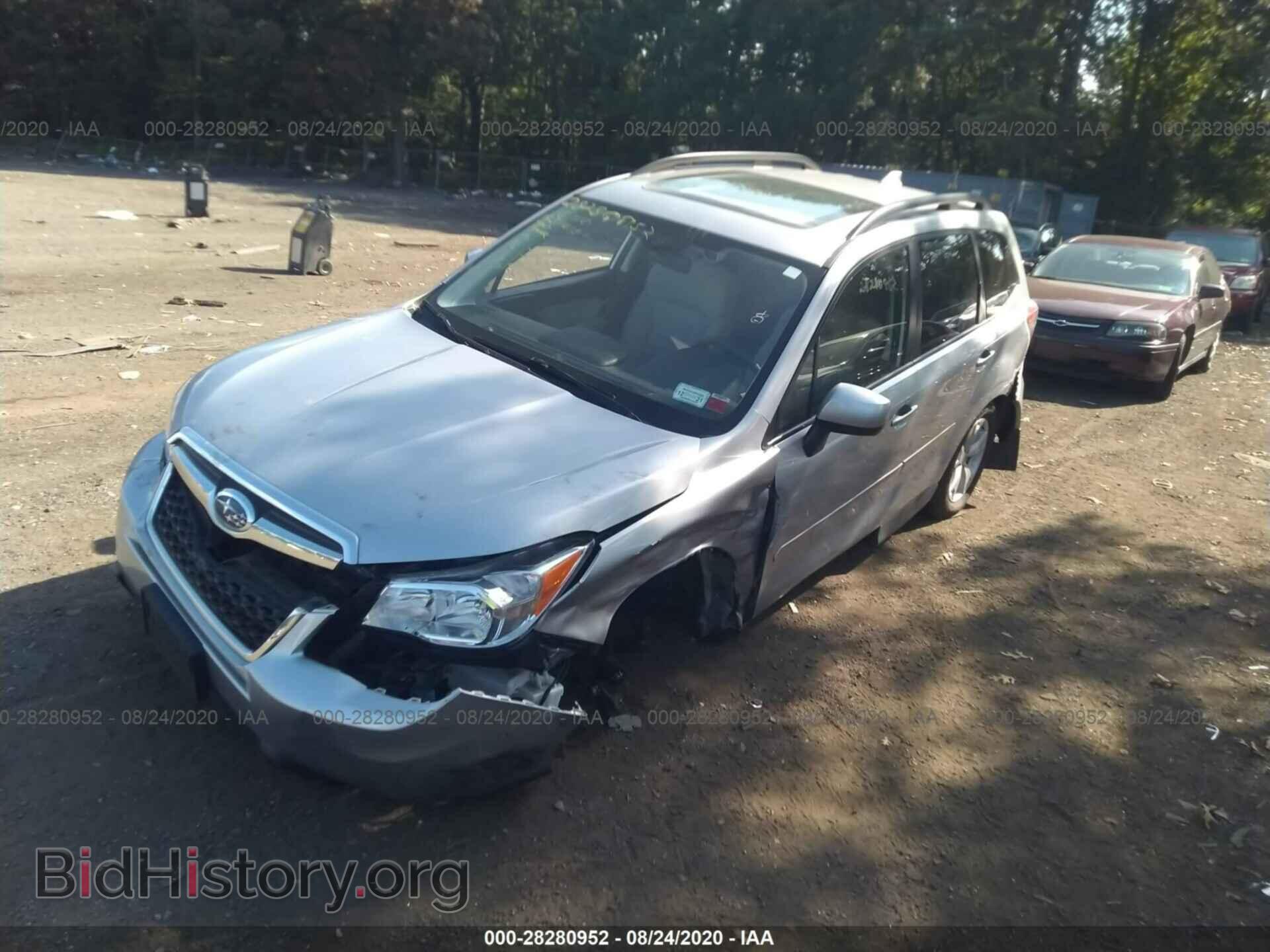 2016 SUBARU FORESTER - VIN: JF2SJAFC1GH561804 - Фото 2