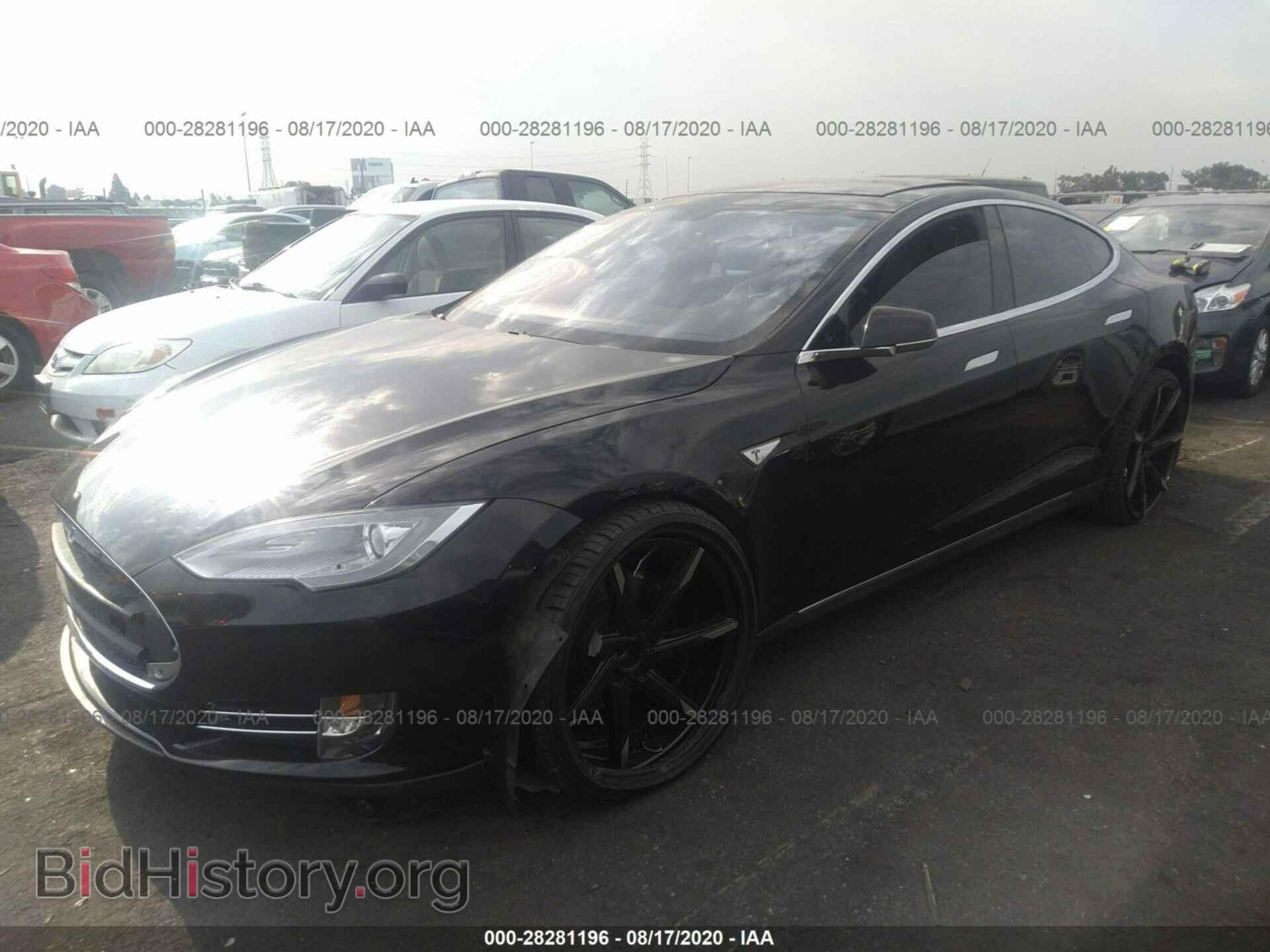 2013 TESLA MODEL S - VIN: 5YJSA1CN7DFP17943 - Photo 2