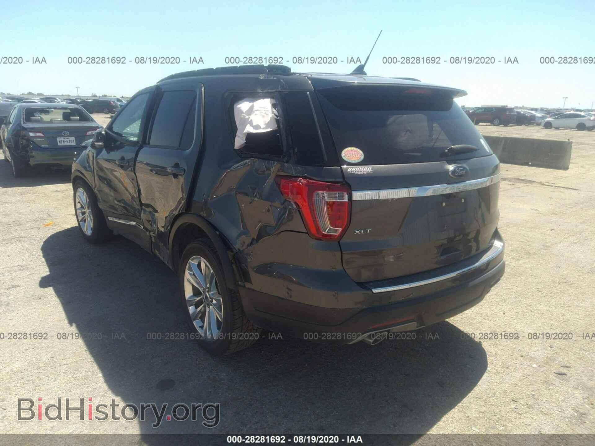 2018 FORD EXPLORER - VIN: 1FM5K7D82JGB88601 - Фото 3