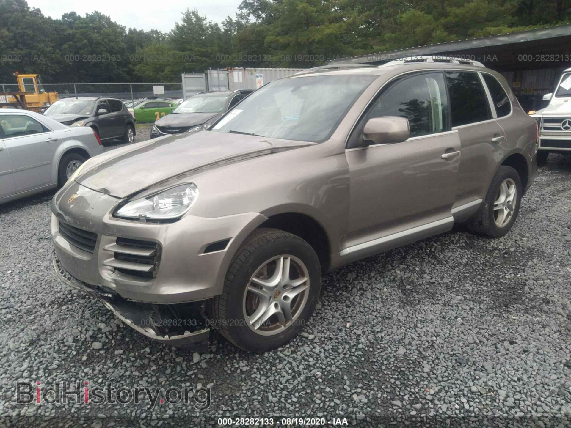 2008 PORSCHE CAYENNE - VIN: WP1AA29P68LA04527 - Фото 2