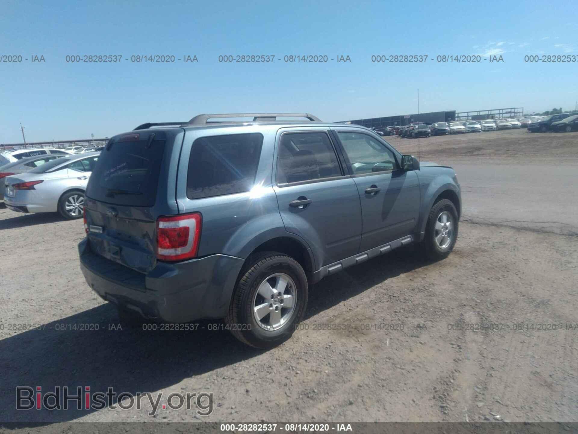 2011 FORD ESCAPE - VIN: 1FMCU0D73BKB65441 - Photo 4