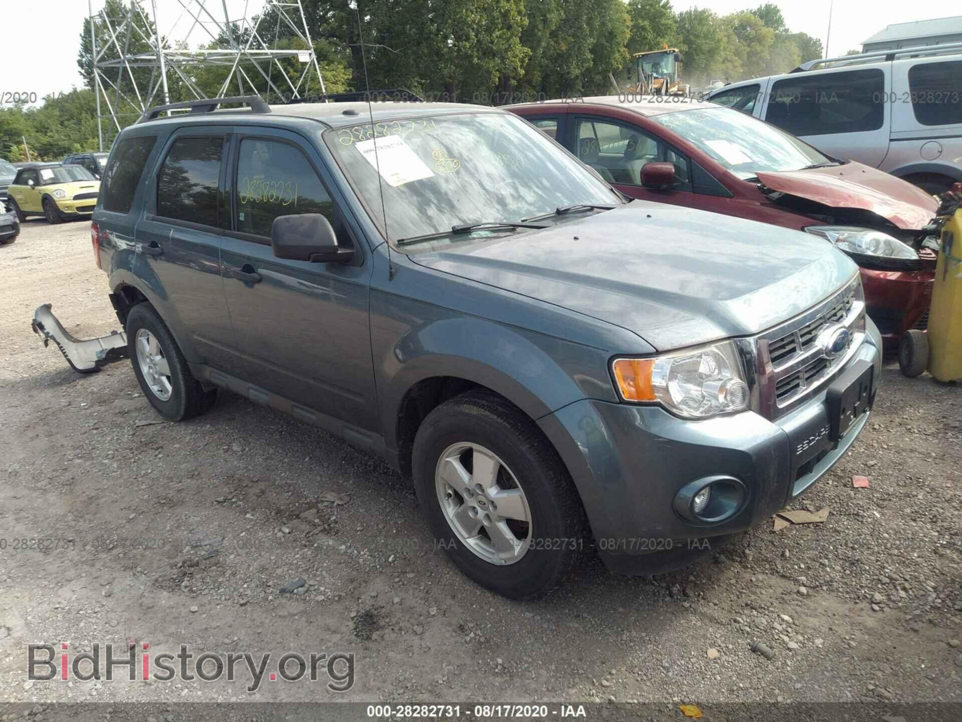 Фотография 1FMCU0D75CKB44799 - FORD ESCAPE 2012