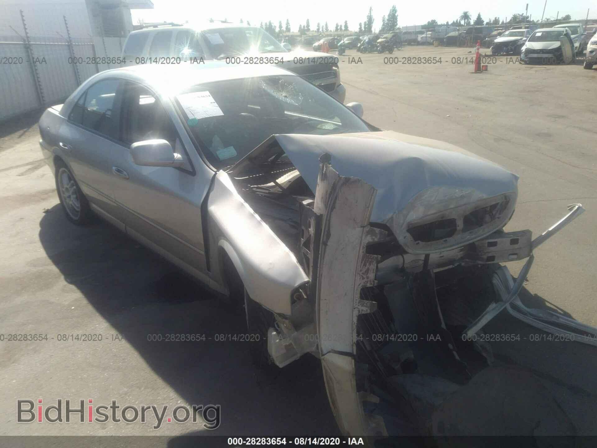 Фотография 1LNHM87A23Y646565 - LINCOLN LS 2003
