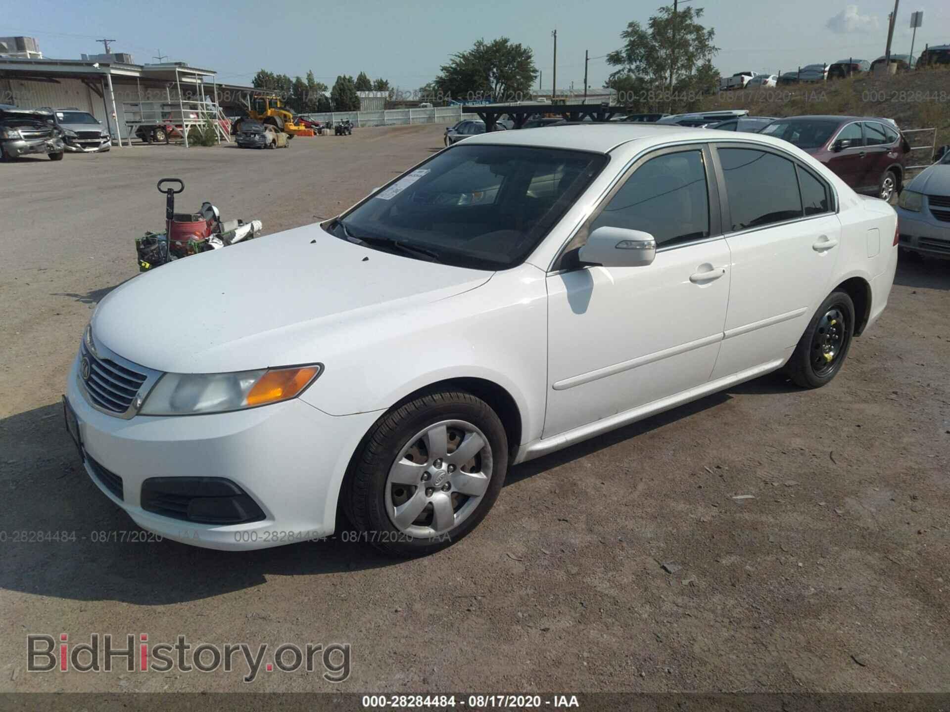 2009 KIA OPTIMA - VIN: KNAGE228X95296270 - Фото 2