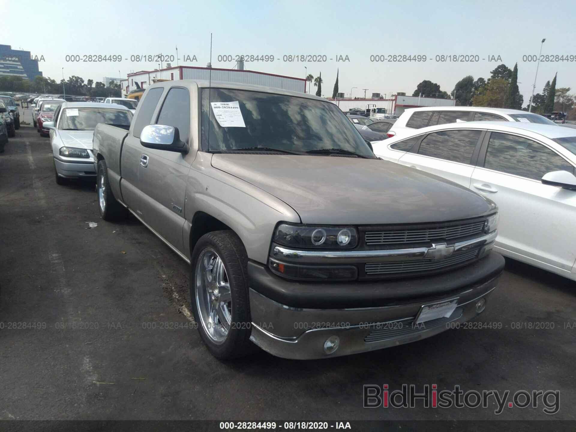 Photo 2GCEC19T111108035 - CHEVROLET SILVERADO 1500 2001