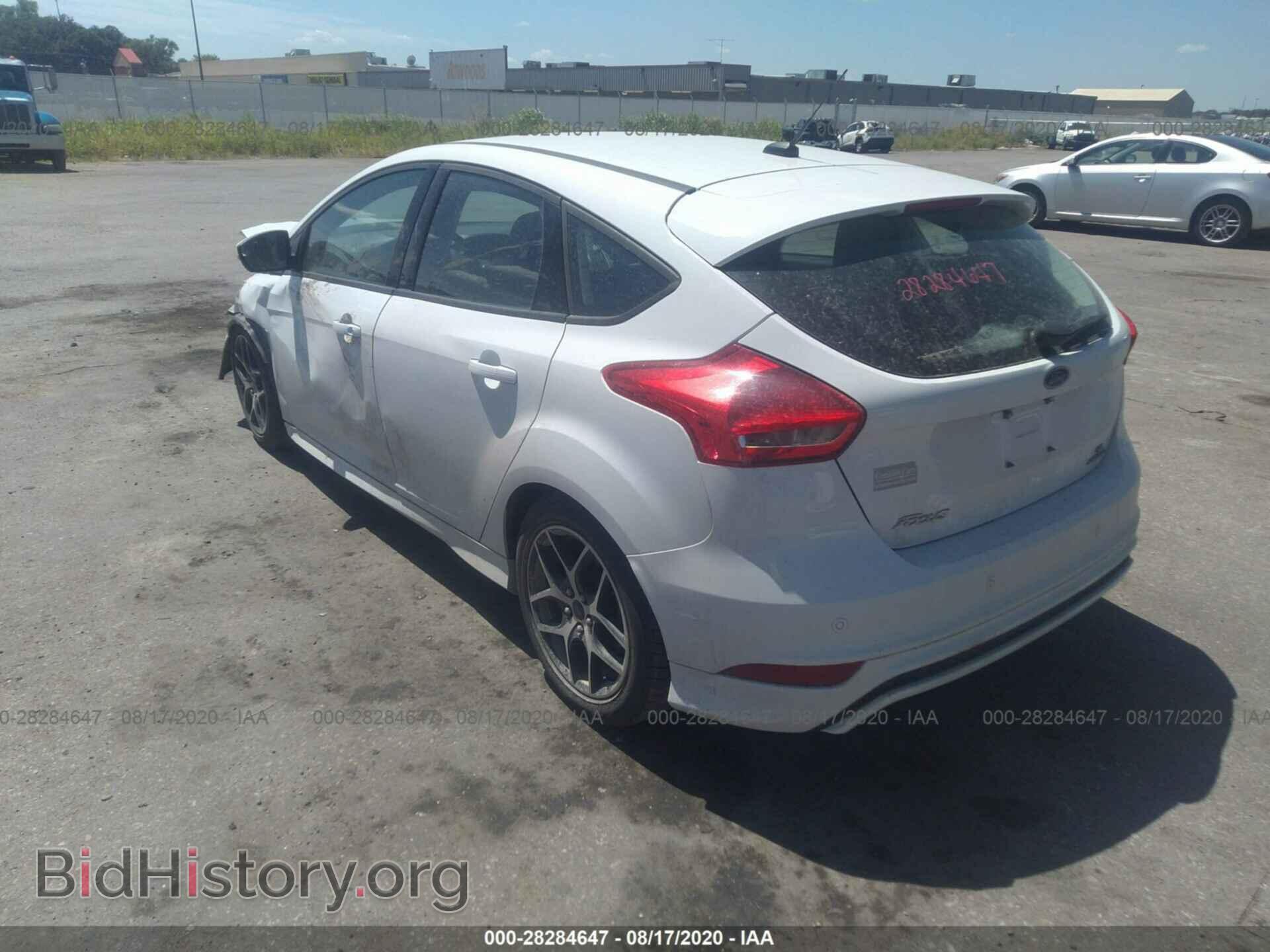 2015 FORD FOCUS - VIN: 1FADP3K22FL384972 - Photo 3
