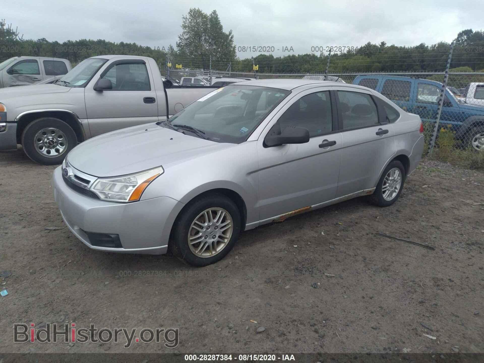 2010 FORD FOCUS - VIN: 1FAHP3FN0AW265895 - Фото 2