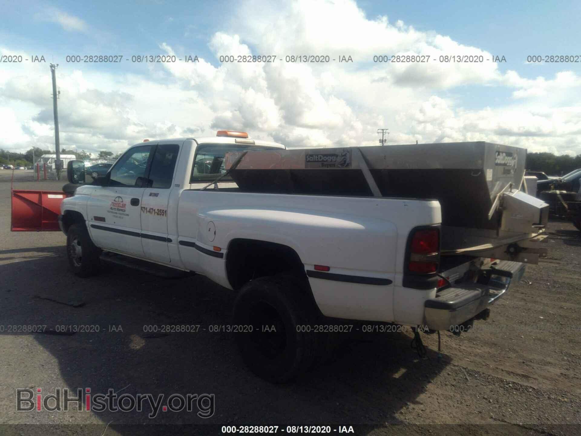 1998 DODGE RAM 3500 - VIN: 1B7MF33DXWJ113067 - Фото 3
