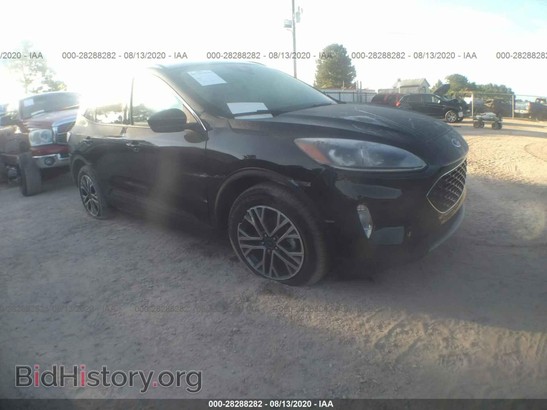 Photo 1FMCU0H61LUA54961 - FORD ESCAPE 2020
