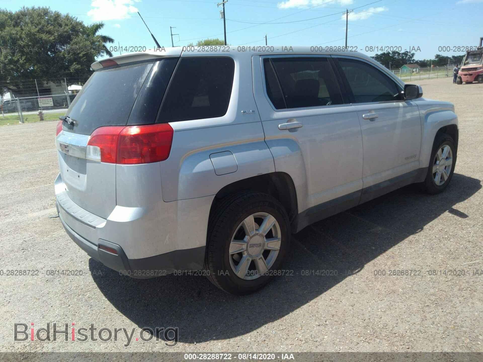 2010 GMC TERRAIN - VIN: 2CTALBEW9A6265291 - Photo 4