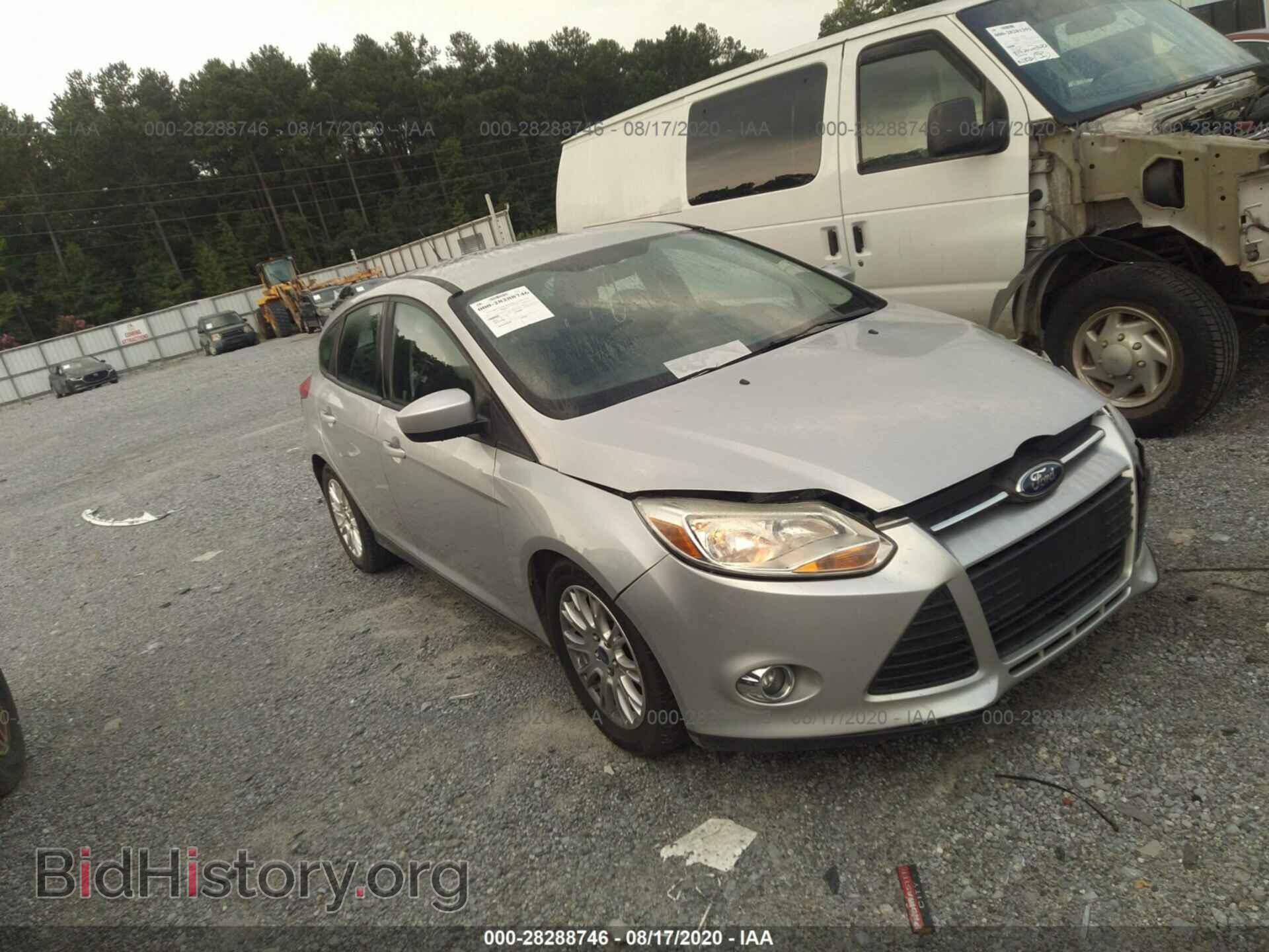 Photo 1FAHP3K20CL123255 - FORD FOCUS 2012