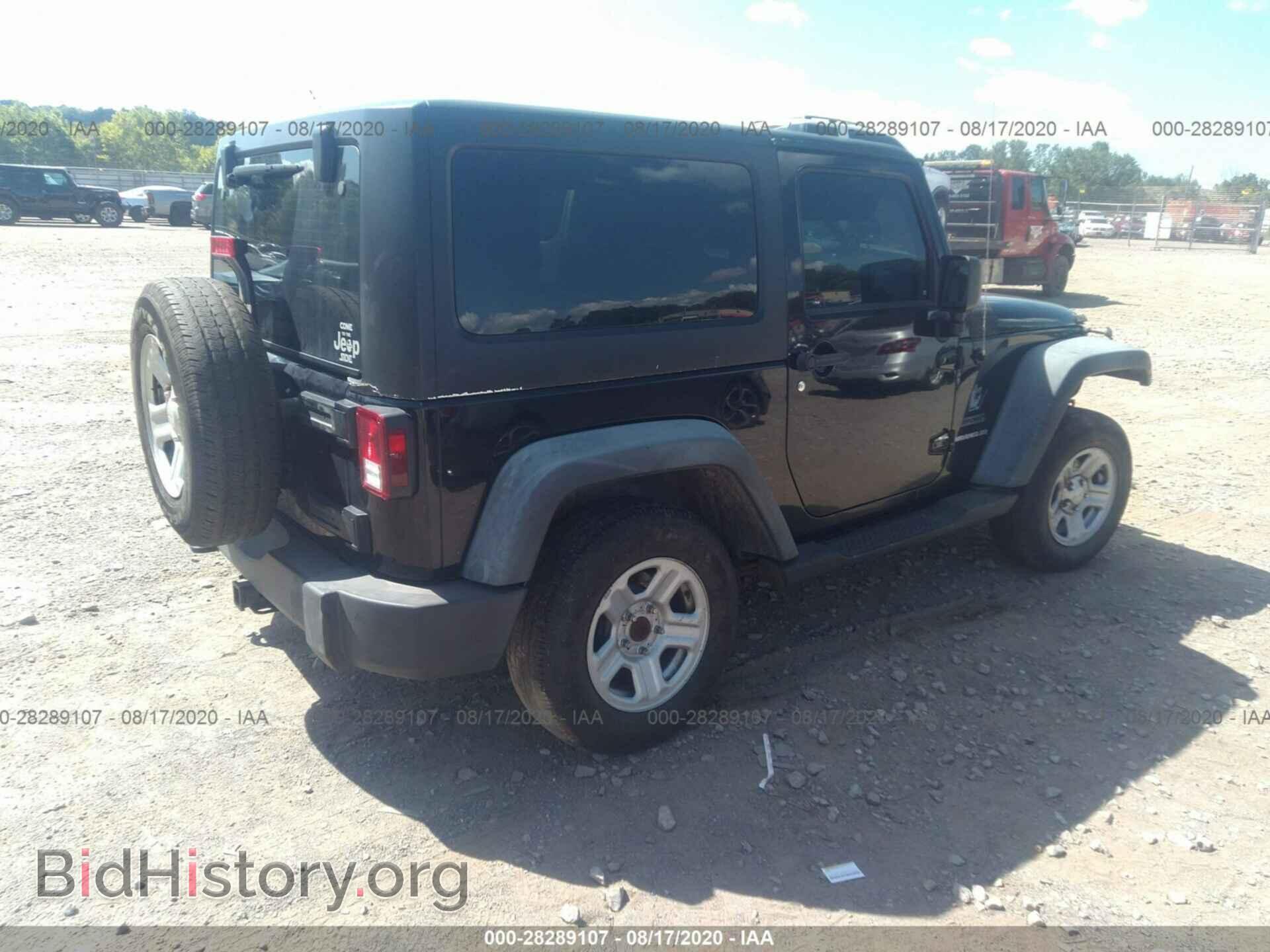 2011 JEEP WRANGLER - VIN: 1J4AA2D18BL519941 - Фото 4