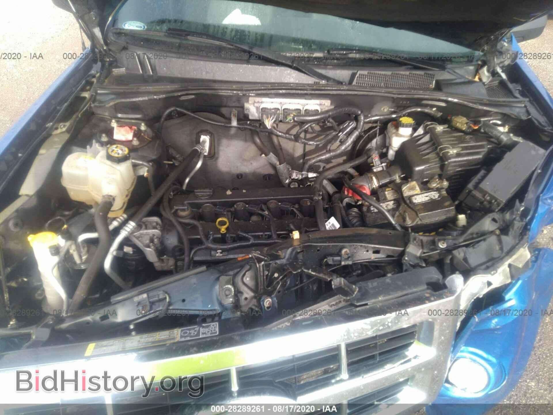 2011 FORD ESCAPE - VIN: 1FMCU0D7XBKA37696 - Фото 10