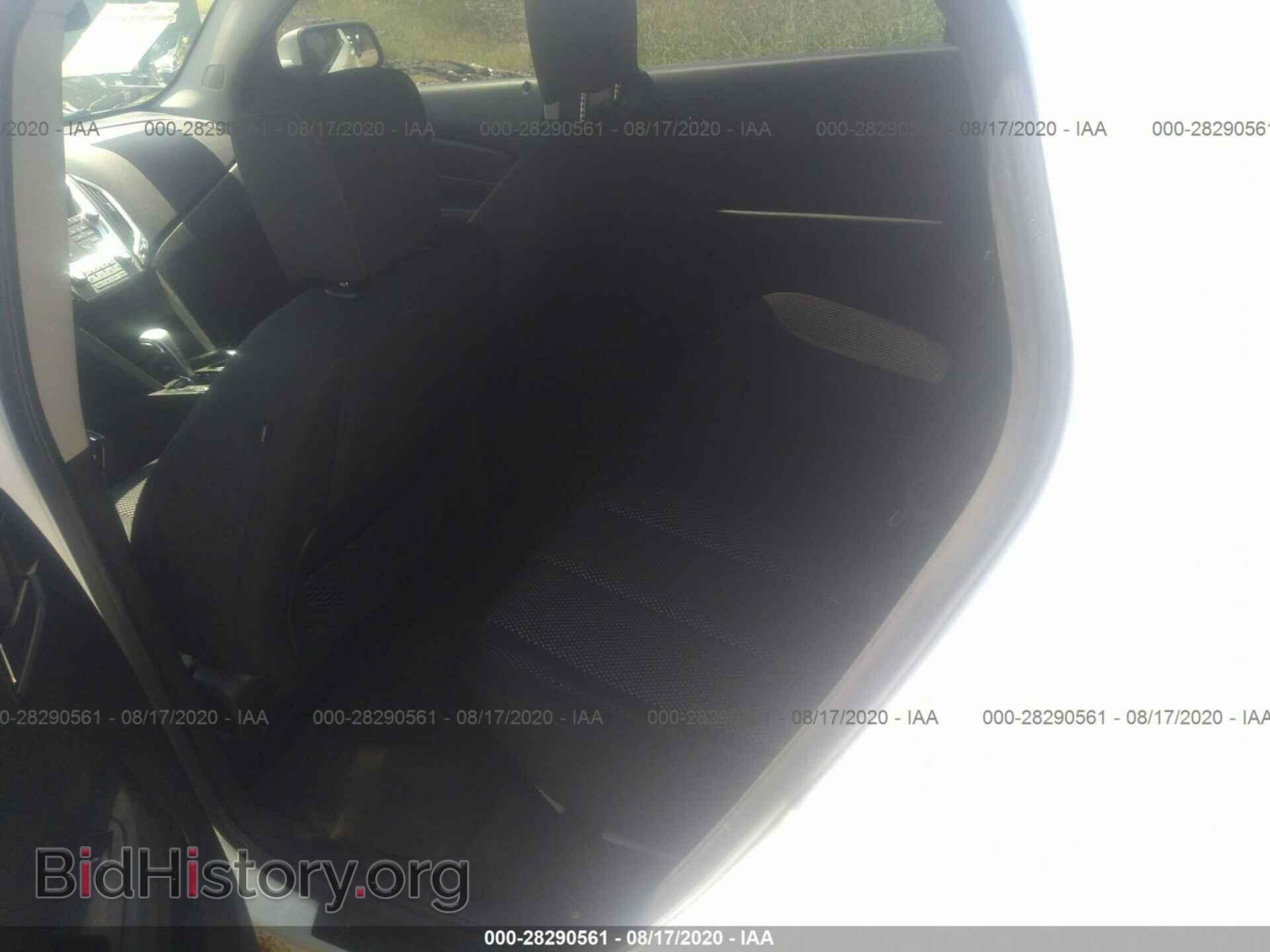 2011 GMC TERRAIN - VIN: 2CTFLTE52B6214977 - Photo 8