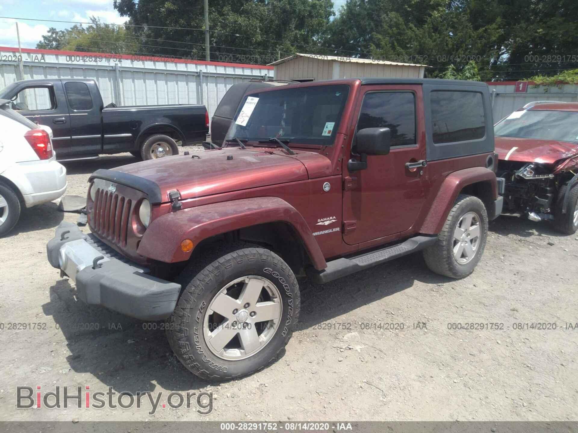 2008 JEEP WRANGLER - VIN: 1J4FA54108L623064 - Фото 2