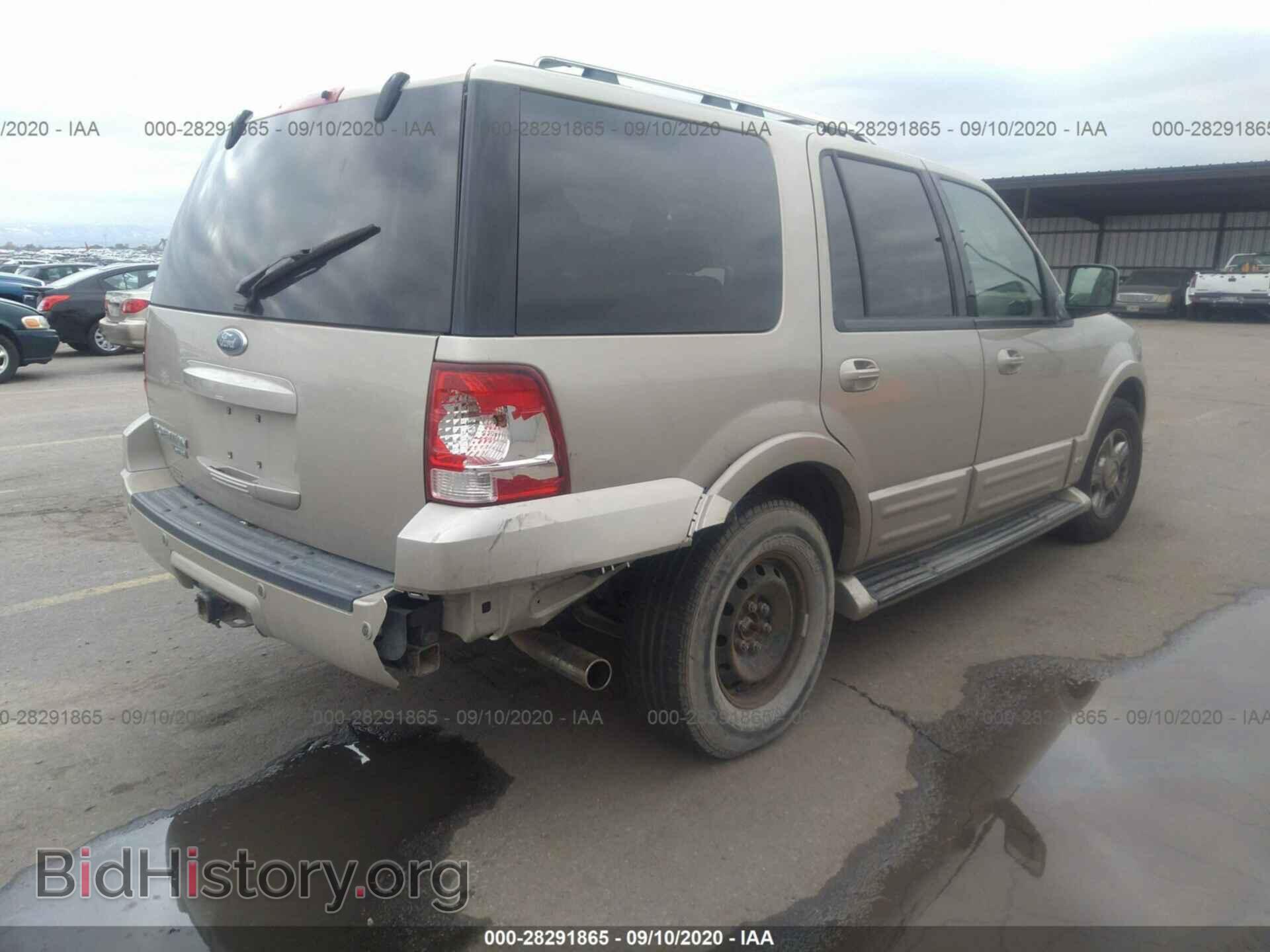 2006 FORD EXPEDITION - VIN: 1FMPU20526LA91382 - Фото 4