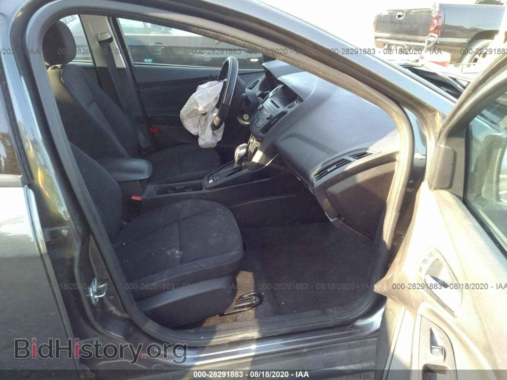 2016 FORD FOCUS - VIN: 1FADP3F28GL274018 - Photo 5
