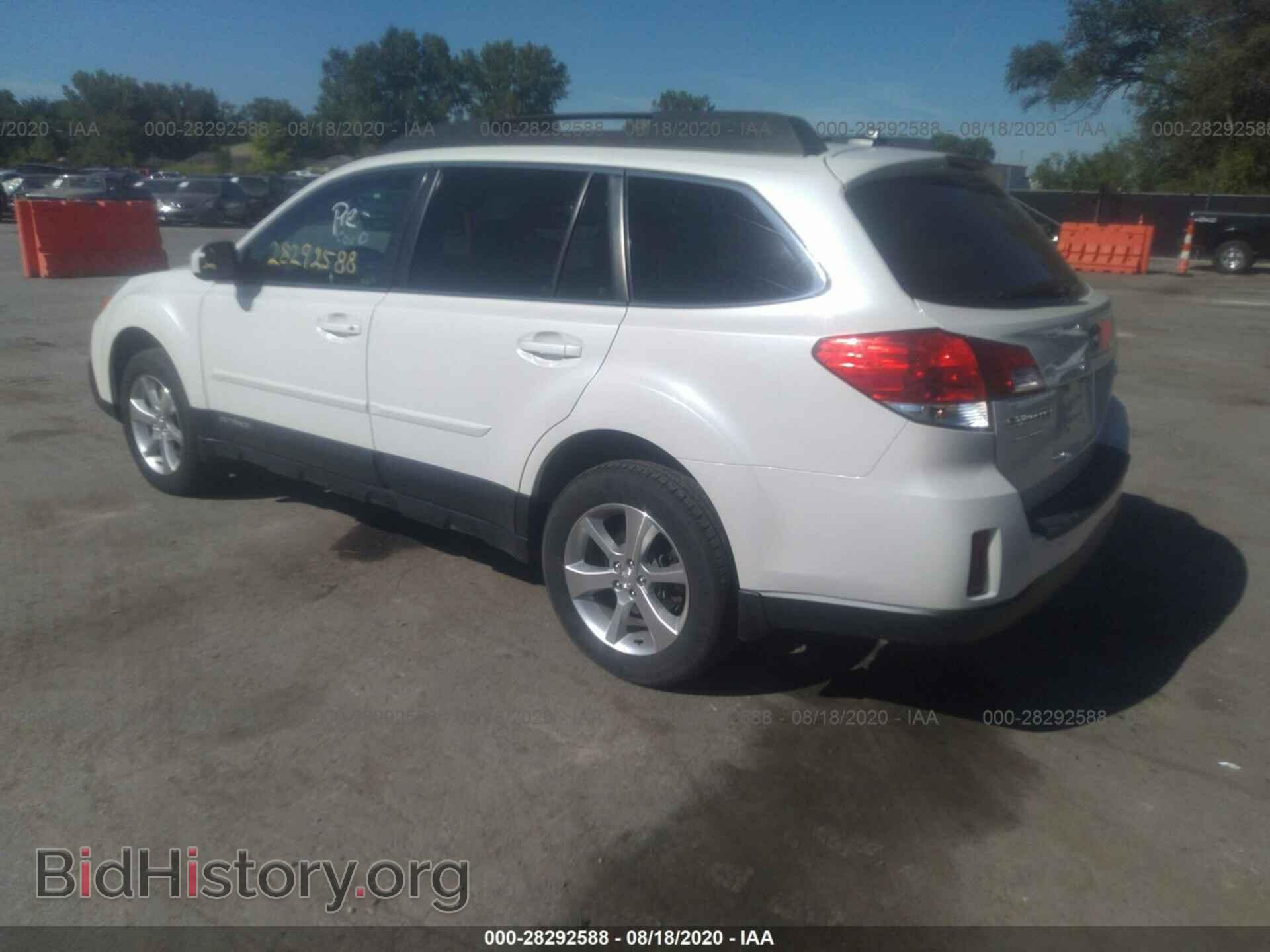 2014 SUBARU OUTBACK - VIN: 4S4BRCLC4E3313169 - Фото 3