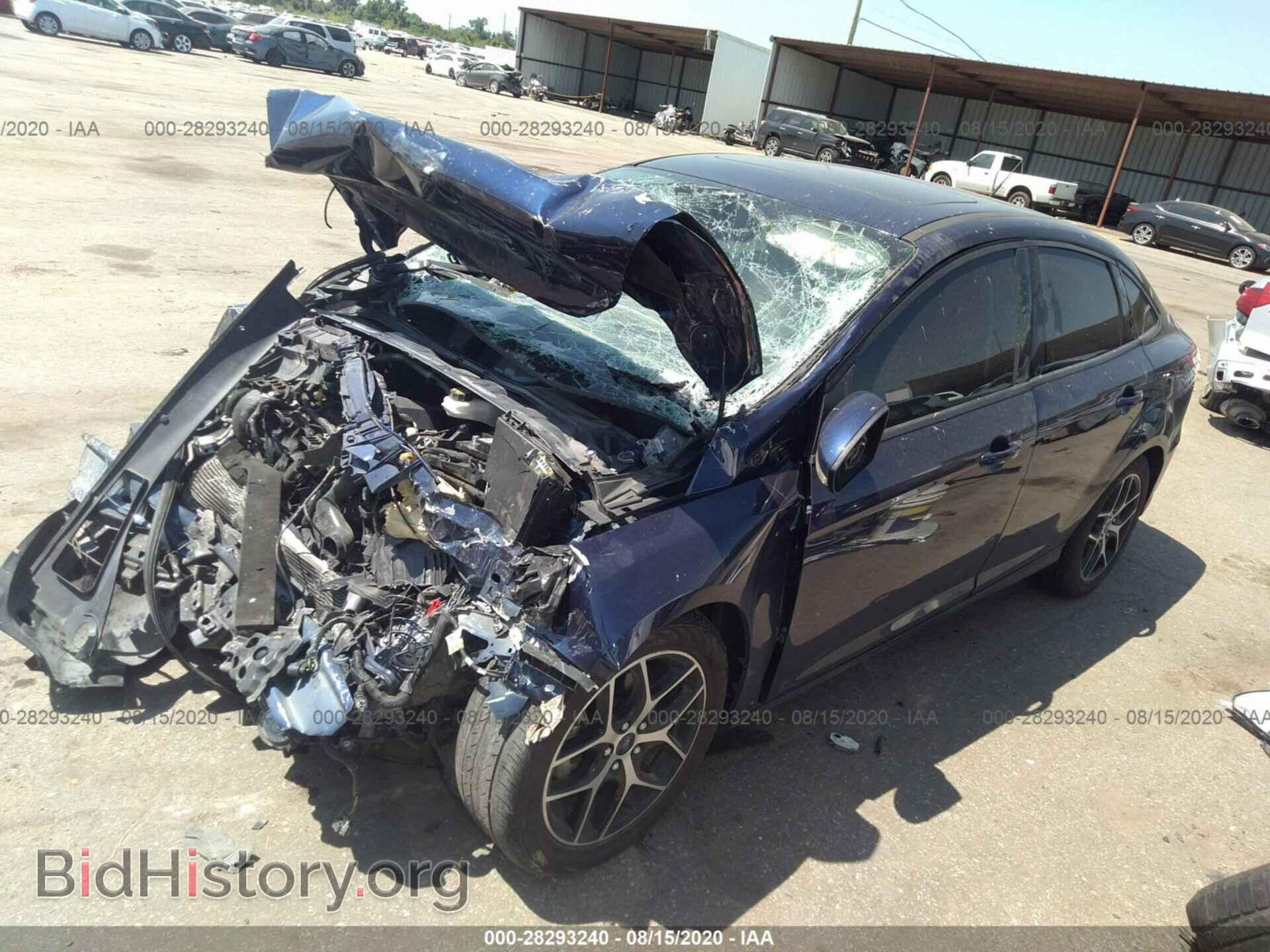 2017 FORD FOCUS - VIN: 1FADP3H2XHL322584 - Фото 2