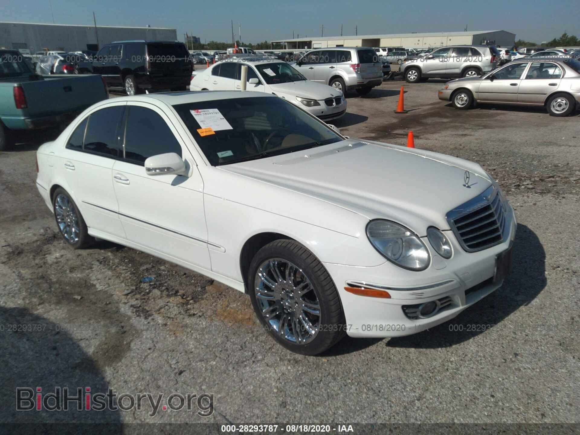 Photo WDBUF56X77B031616 - MERCEDES-BENZ E-CLASS 2007