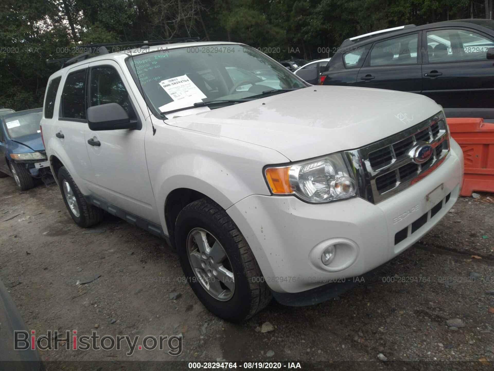 Фотография 1FMCU0D76BKB47418 - FORD ESCAPE 2011