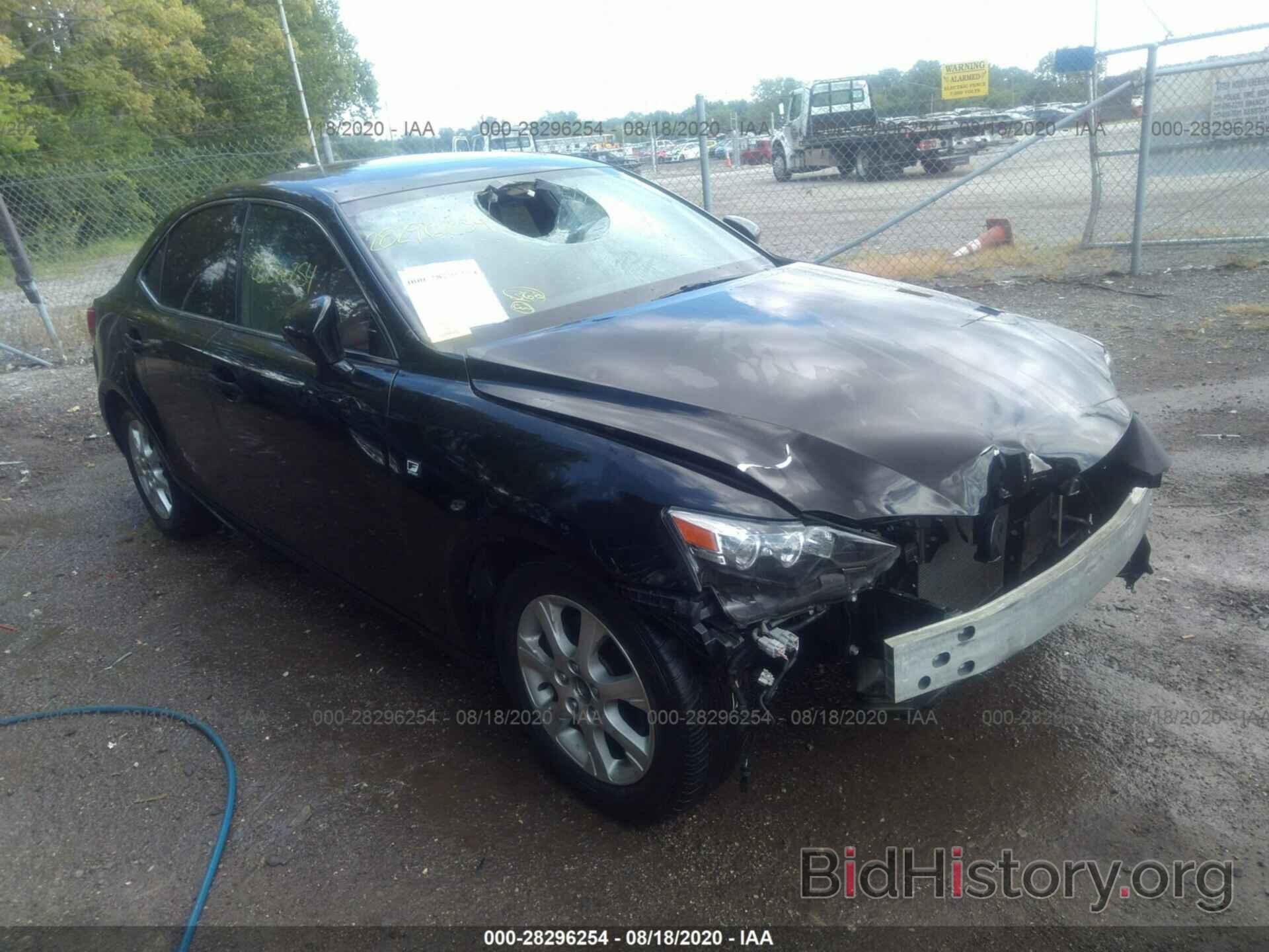 Photo JTHCF1D21F5028123 - LEXUS IS 250 2015