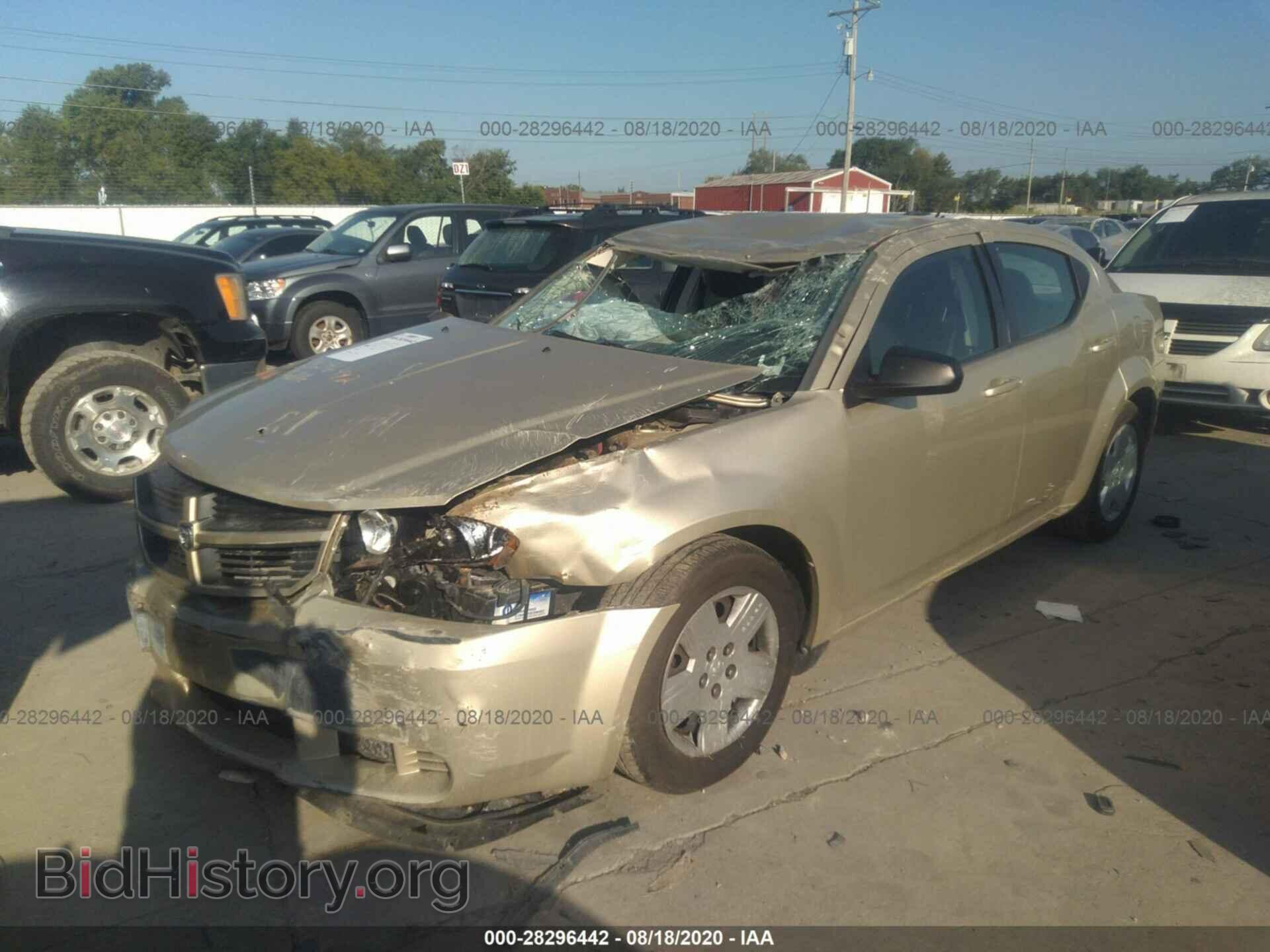 2010 DODGE AVENGER - VIN: 1B3CC4FB2AN201800 - Photo 2