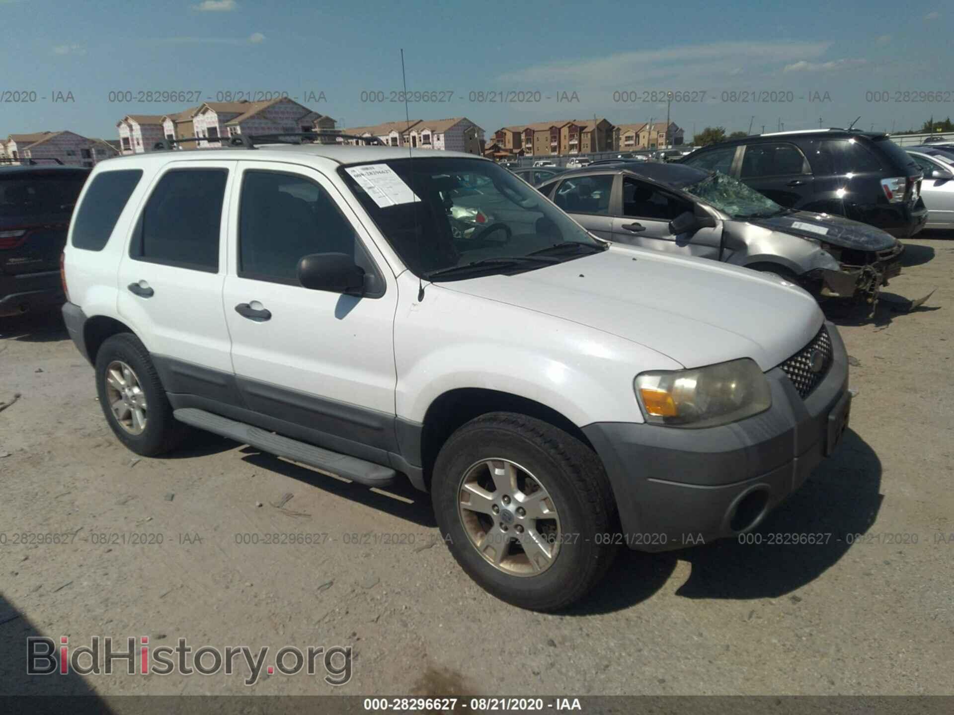 Фотография 1FMCU93137KB25546 - FORD ESCAPE 2007