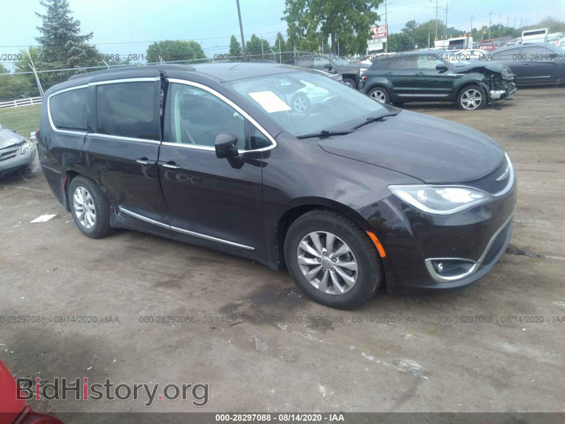 Фотография 2C4RC1BG1HR687862 - CHRYSLER PACIFICA 2017