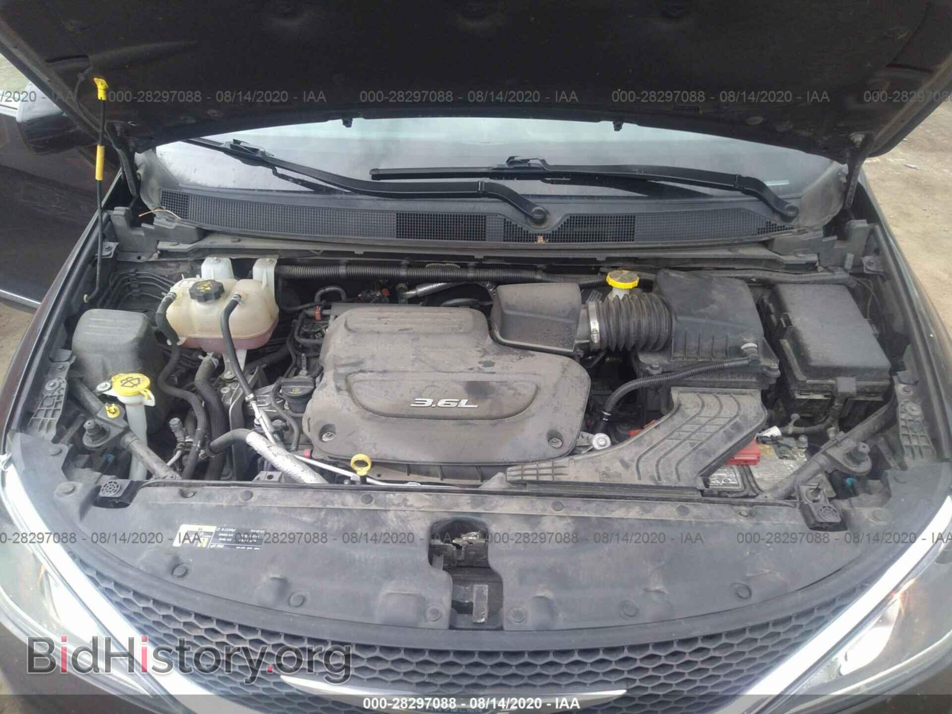 2017 CHRYSLER PACIFICA - VIN: 2C4RC1BG1HR687862 - Photo 10