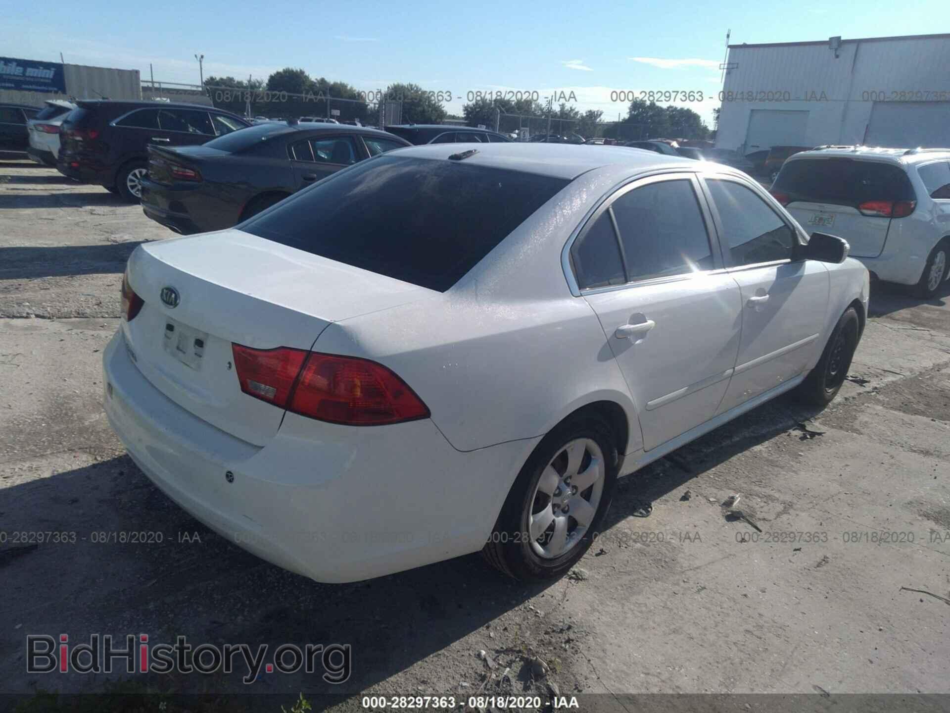 2010 KIA OPTIMA - VIN: KNAGG4A81A5381378 - Фото 4
