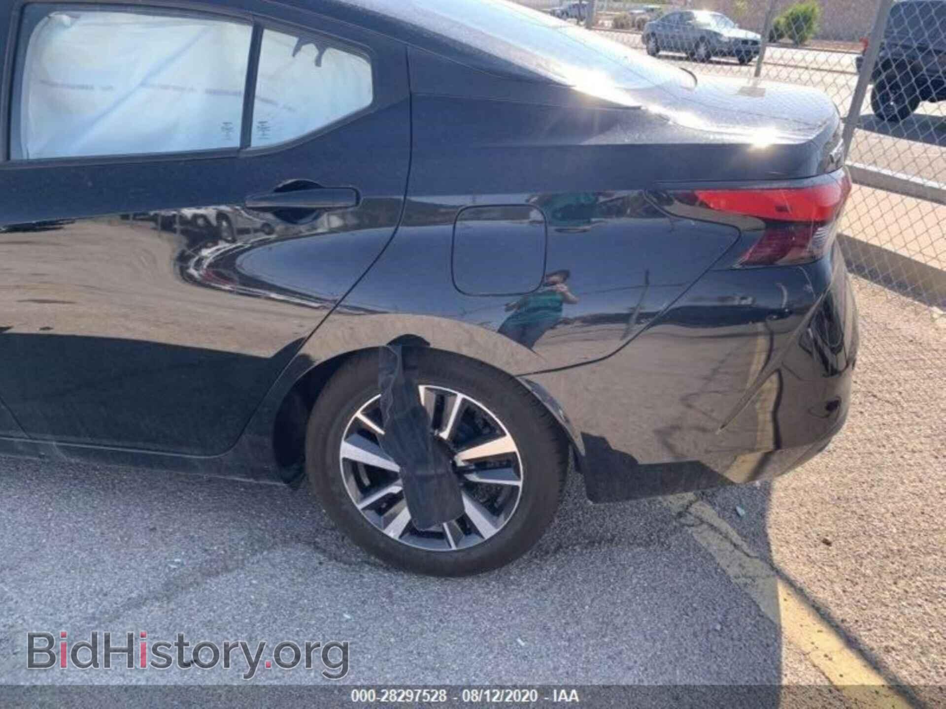 2020 NISSAN VERSA - VIN: 3N1CN8EV5LL880737 - Фото 4