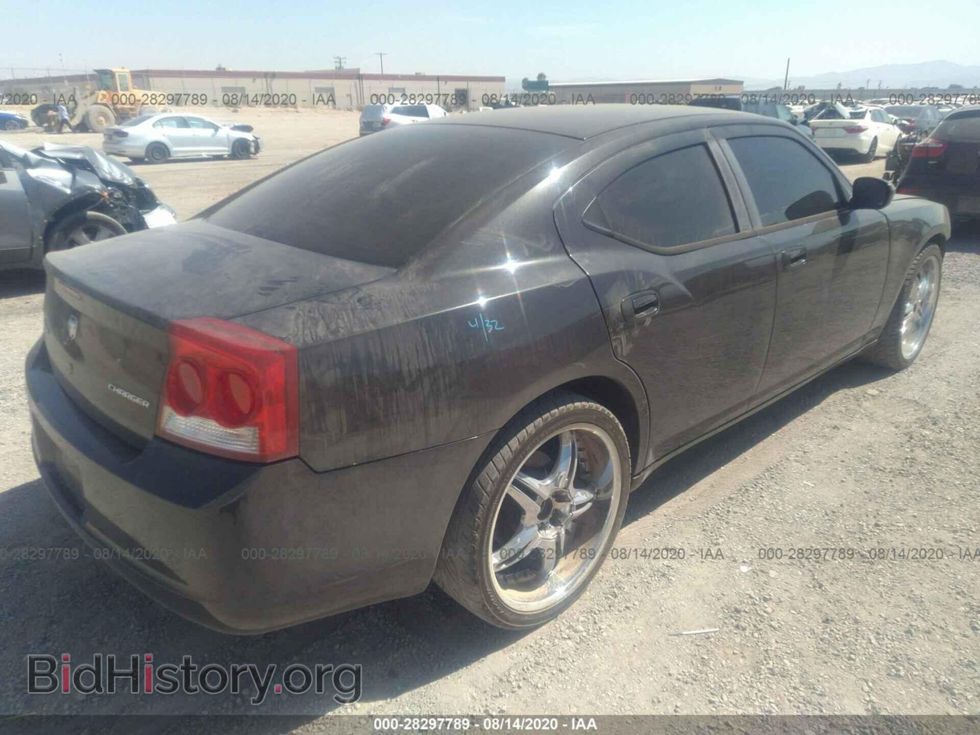 2010 DODGE CHARGER - VIN: 2B3CA4CD4AH223155 - Photo 4