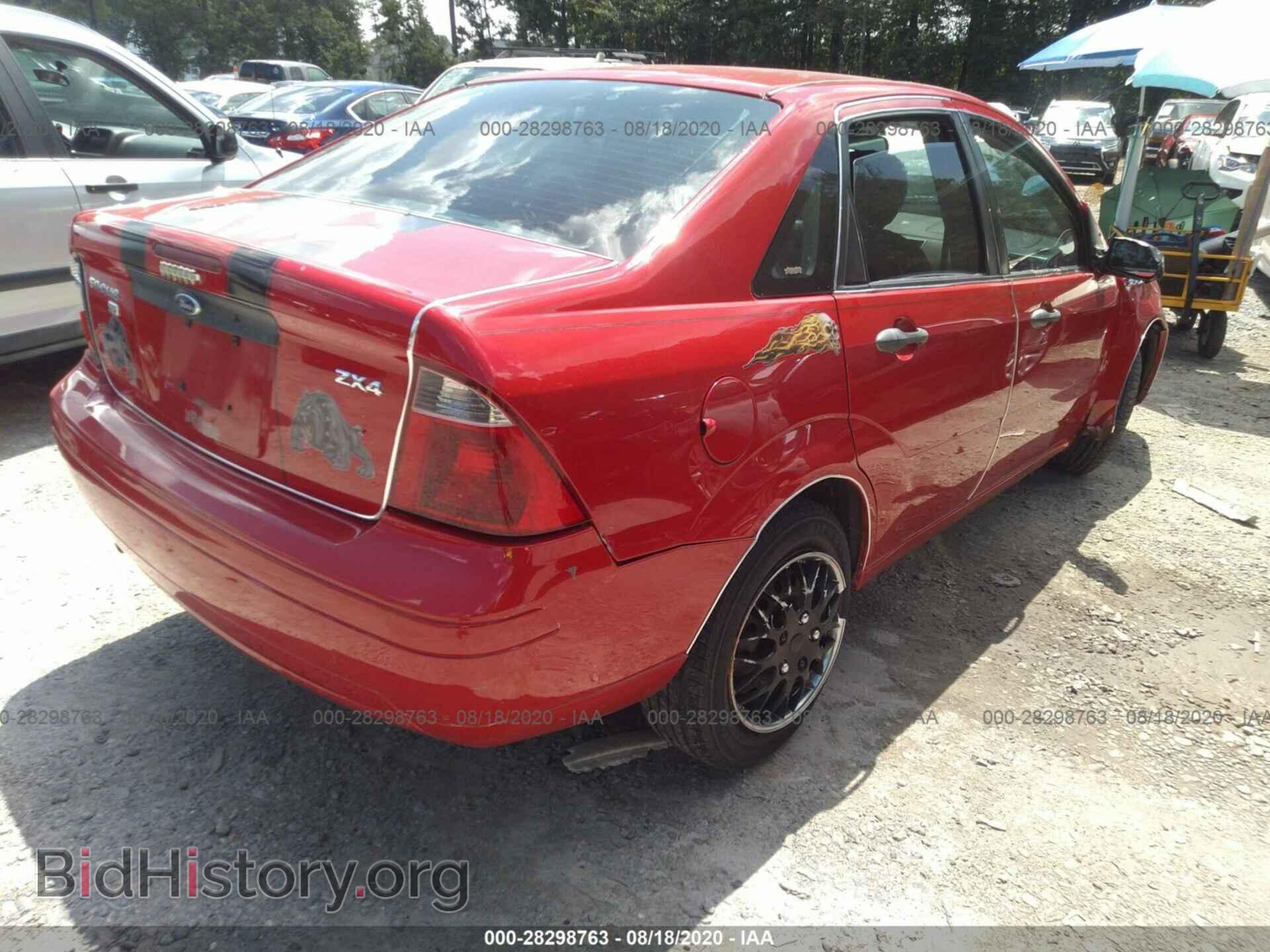 2005 FORD FOCUS - VIN: 1FAFP34N65W189051 - Фото 4