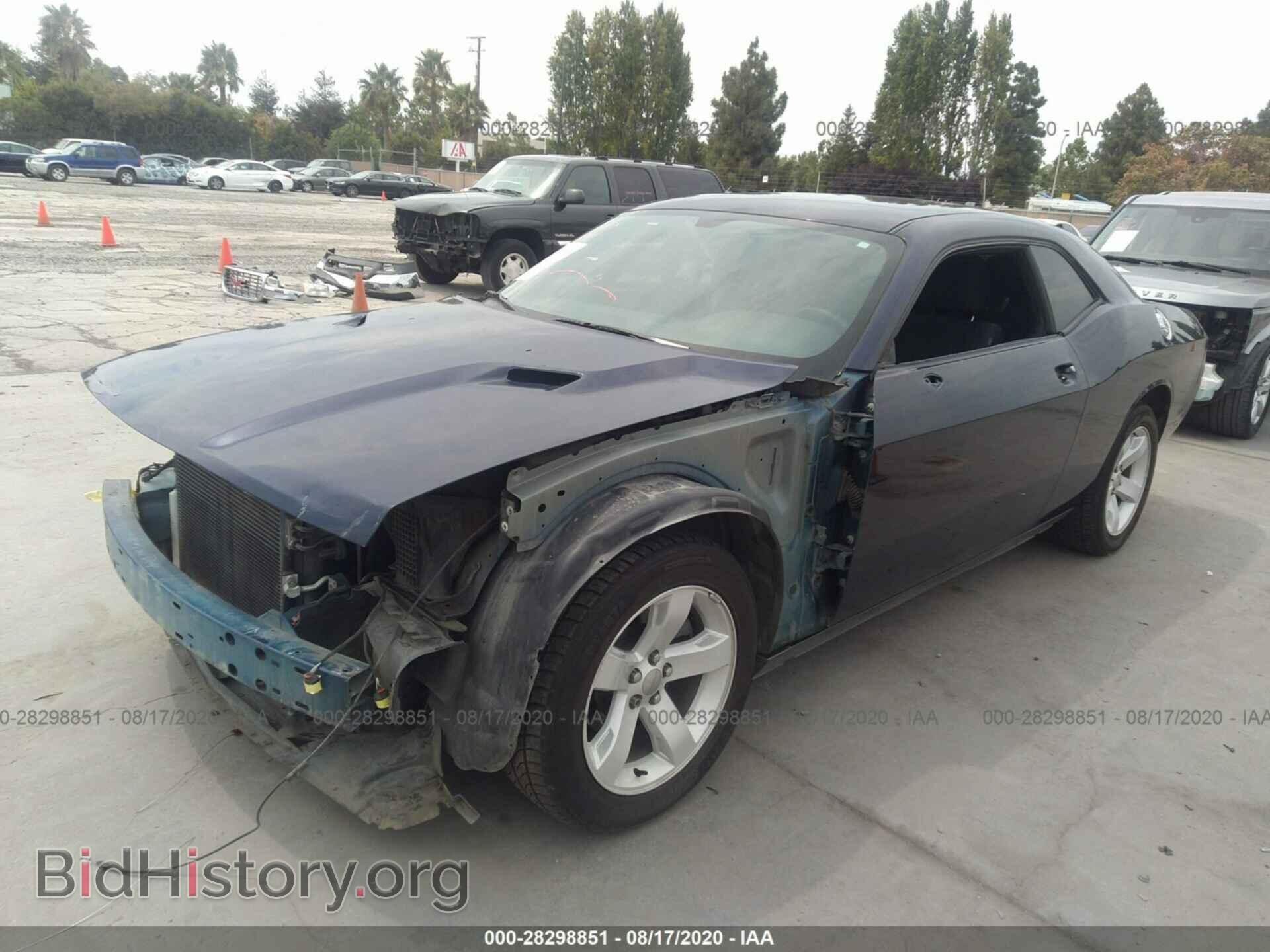2014 DODGE CHALLENGER - VIN: 2C3CDYAG0EH172564 - Фото 2