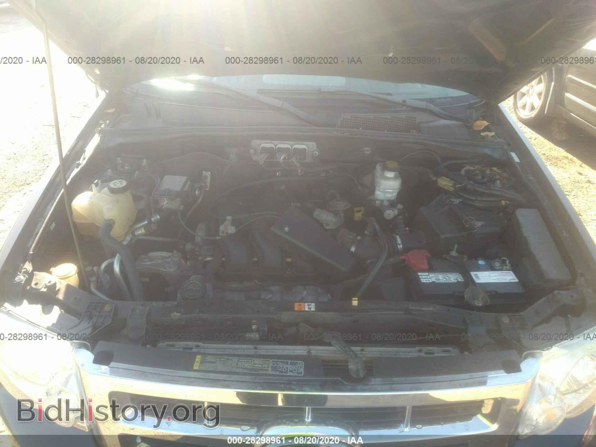 2008 FORD ESCAPE - VIN: 1FMCU93158KA28866 - Фото 10