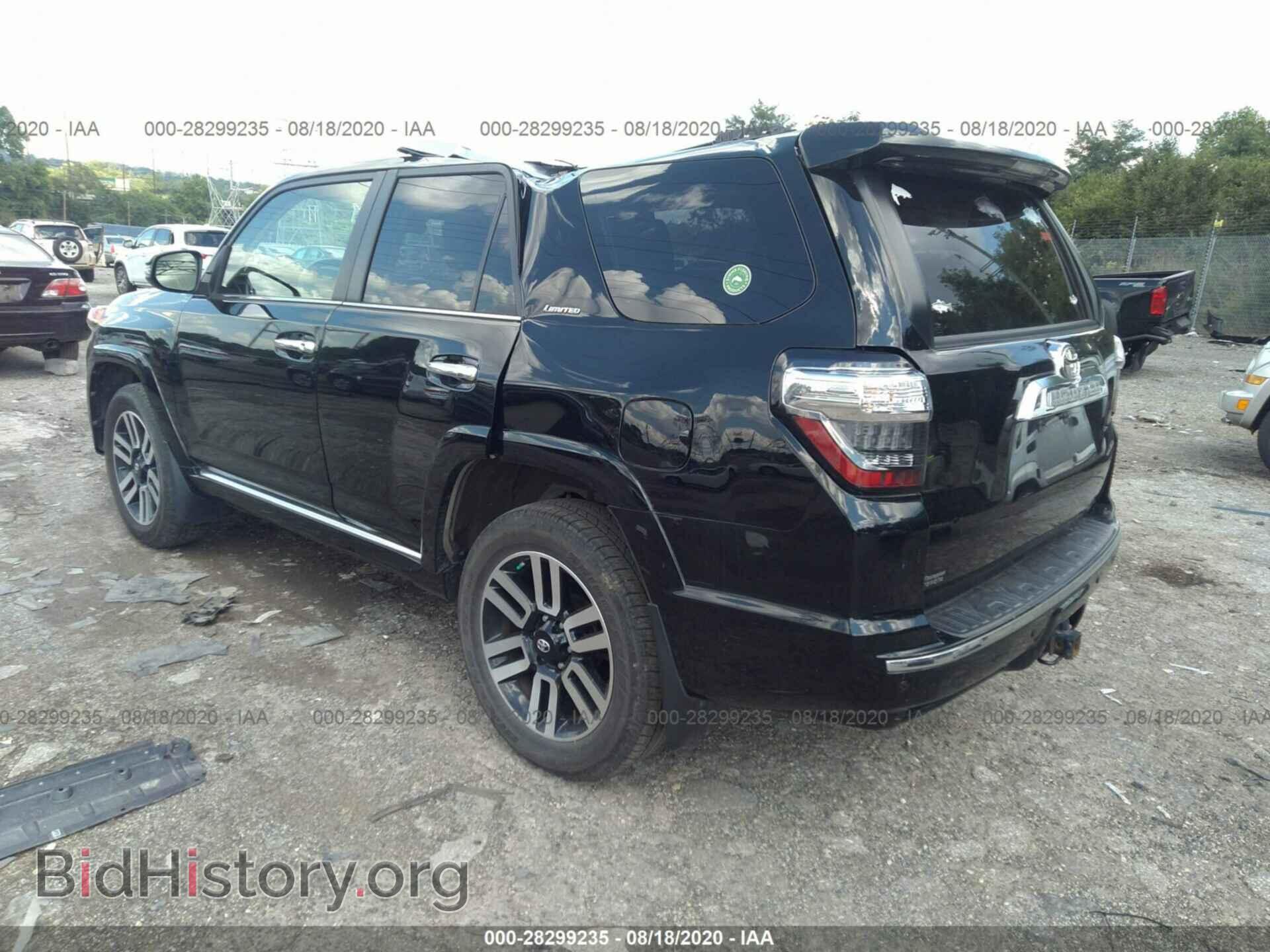 2017 TOYOTA 4RUNNER - VIN: JTEBU5JR6H5437390 - Фото 3