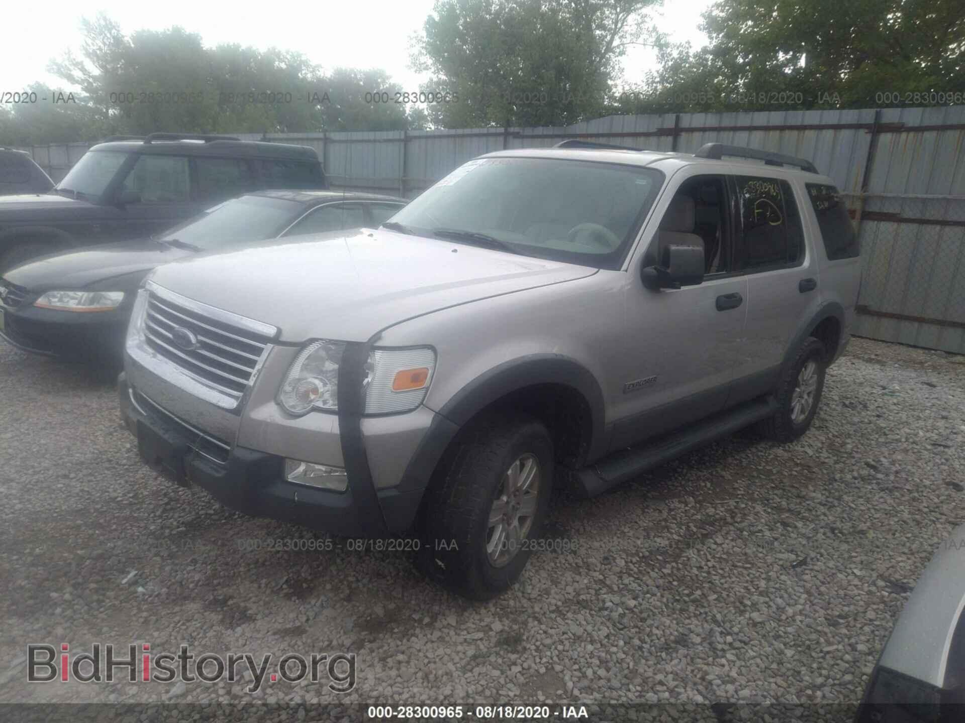 2006 FORD EXPLORER - VIN: 1FMEU73E06UA80424 - Фото 2