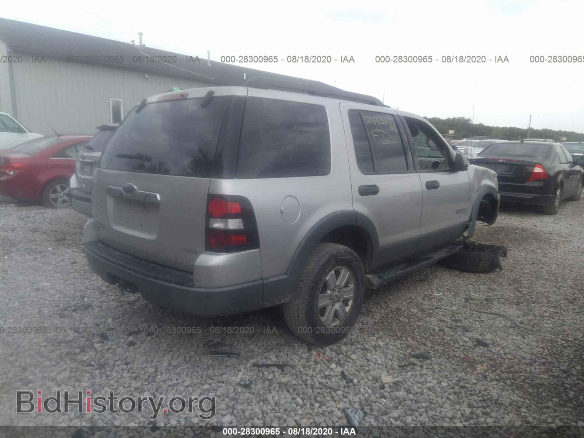 2006 FORD EXPLORER - VIN: 1FMEU73E06UA80424 - Фото 4