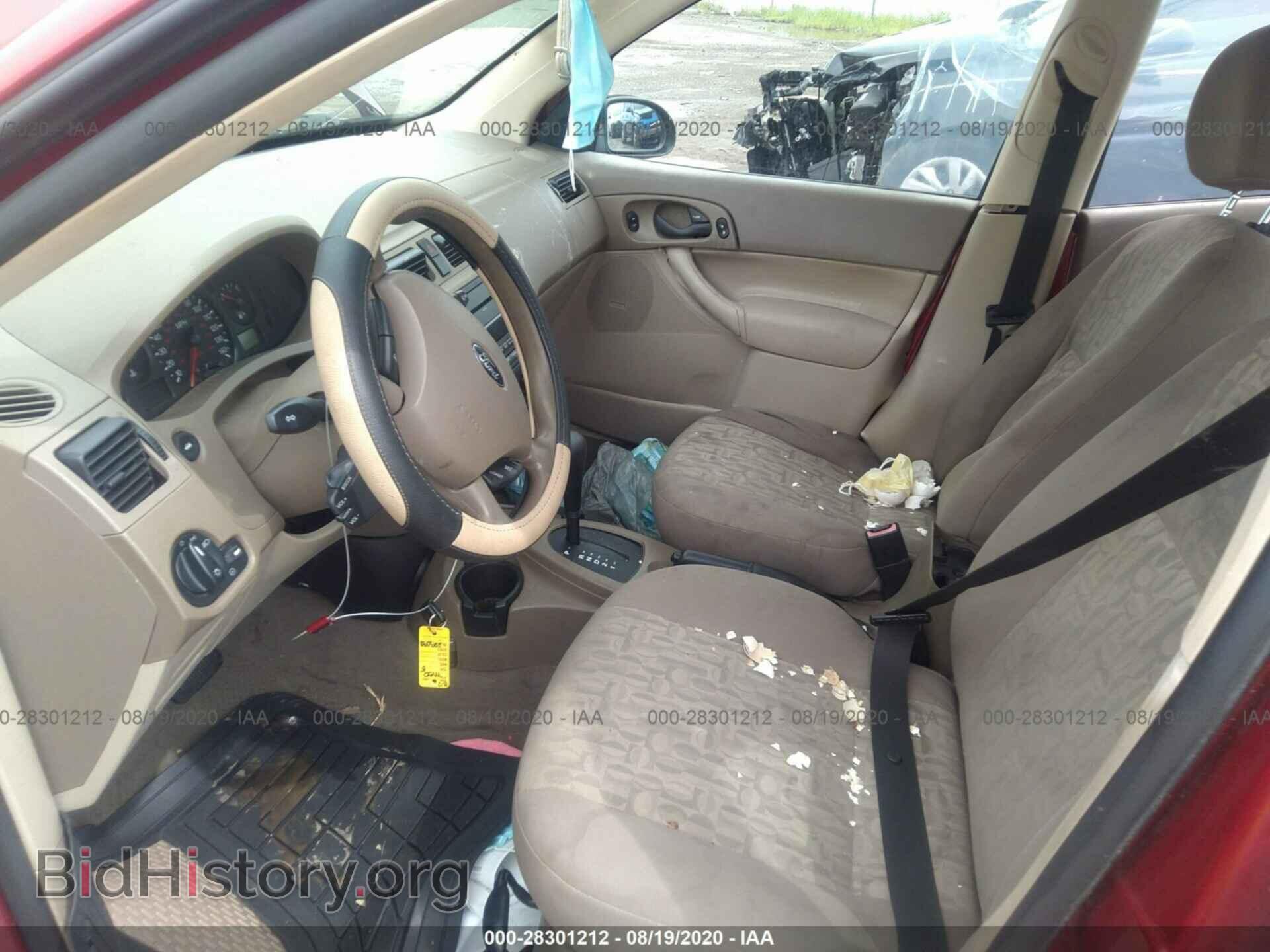 2005 FORD FOCUS - VIN: 1FAFP34N35W229098 - Фото 5