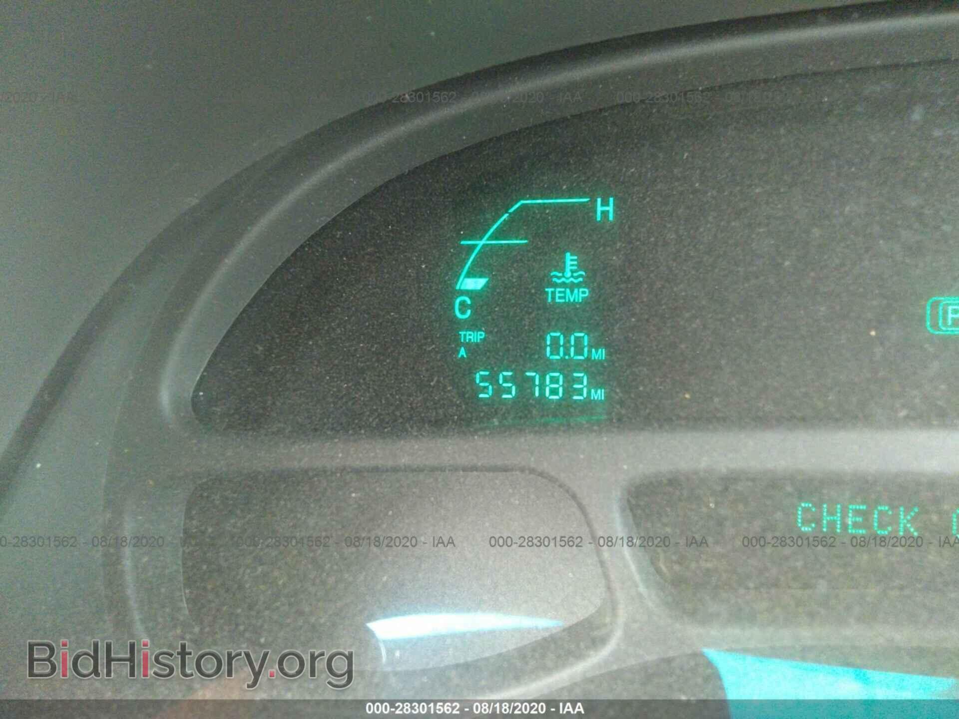 2000 CADILLAC DEVILLE - VIN: 1G6KD54Y9YU351846 - Photo 7
