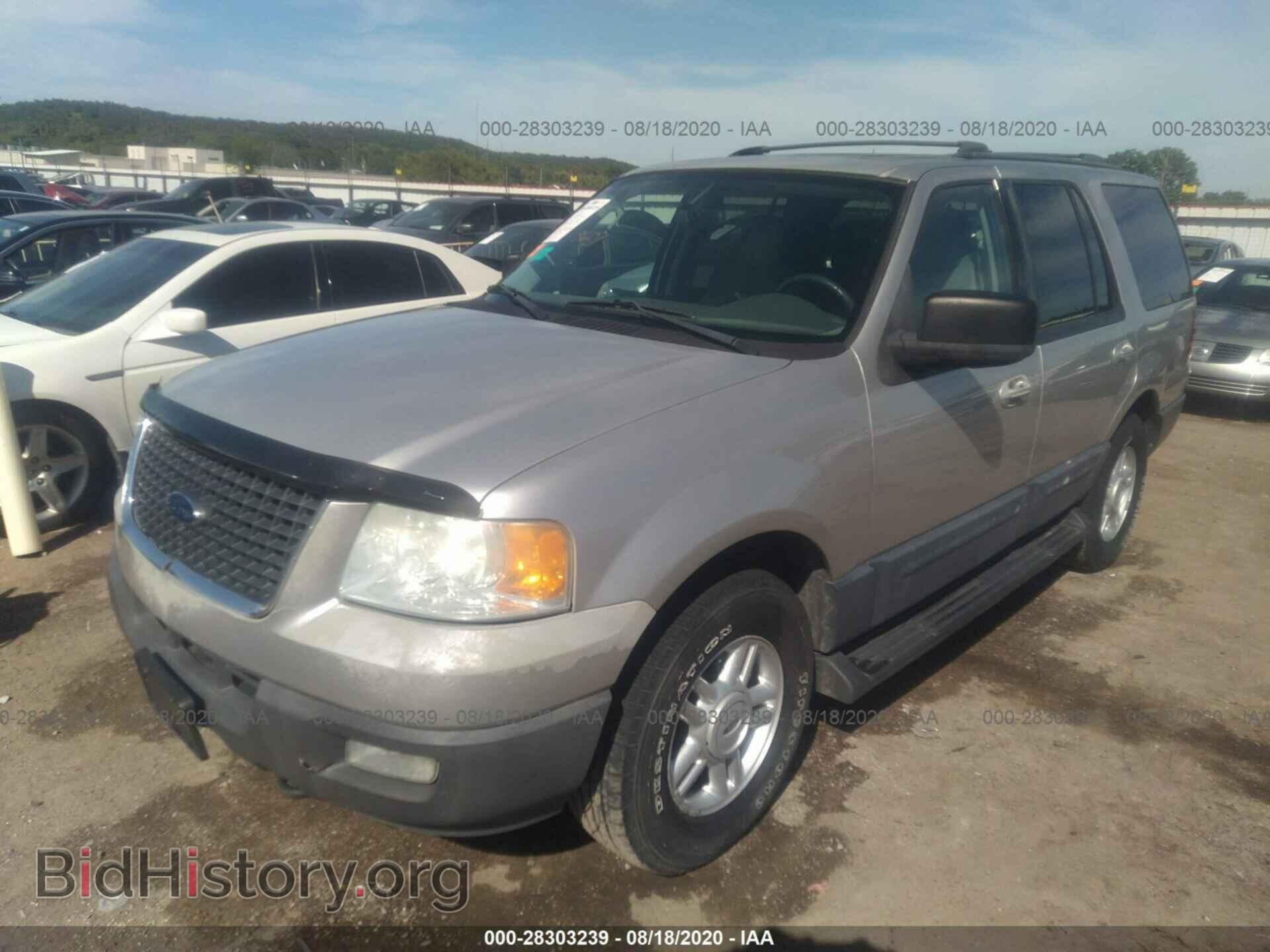 2004 FORD EXPEDITION - VIN: 1FMPU16L04LA65733 - Фото 2