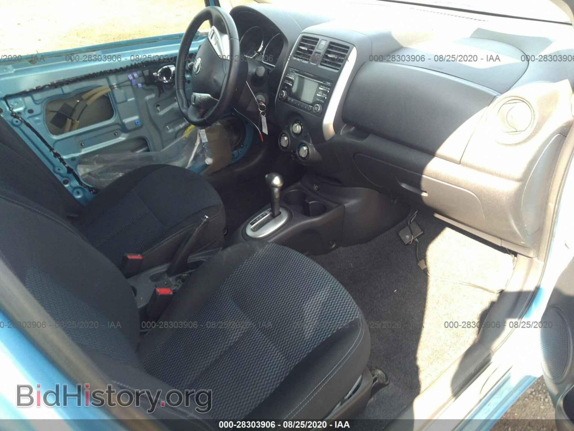 2014 NISSAN VERSA NOTE - VIN: 3N1CE2CP1EL371104 - Фото 5